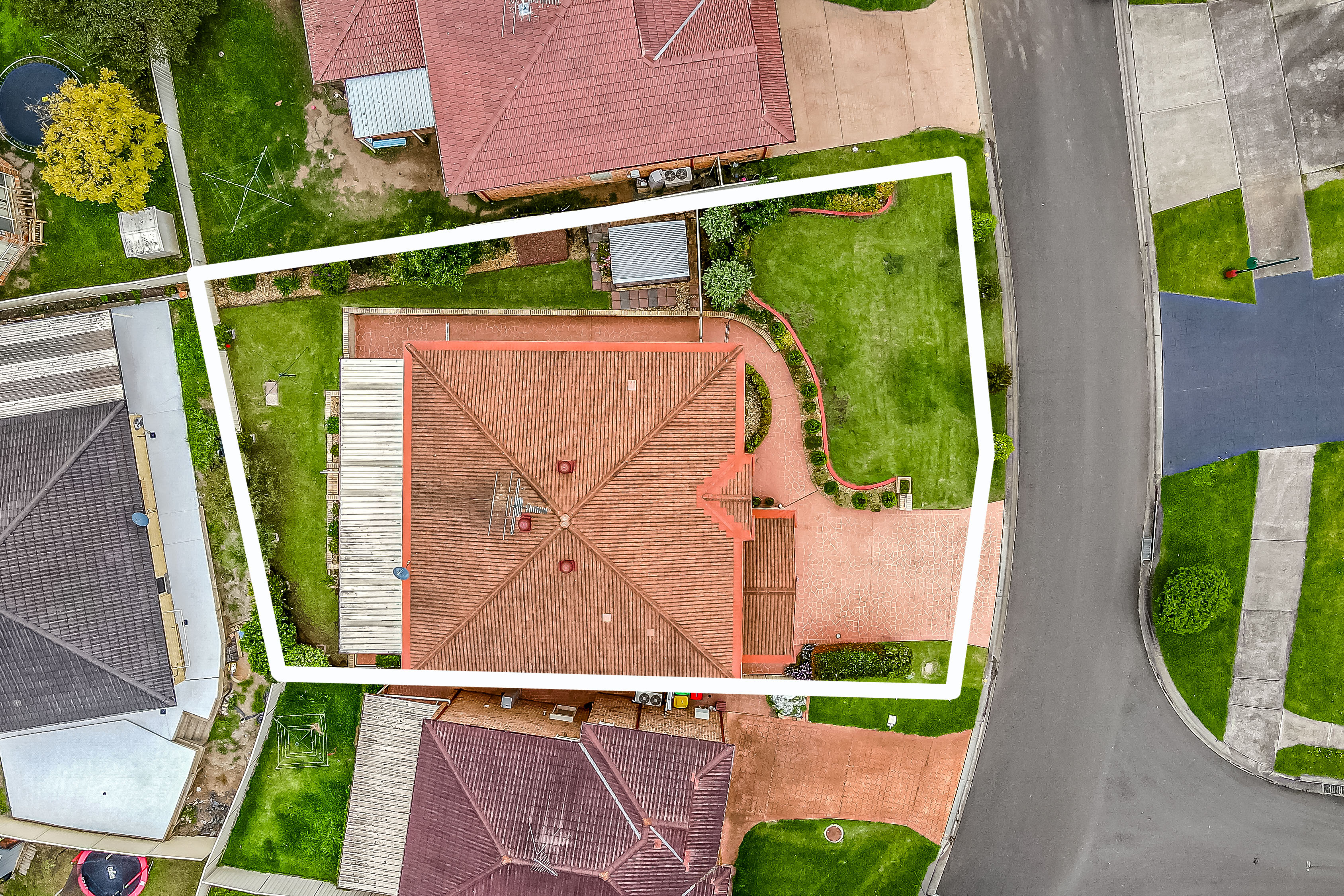 46 Harraden Drive, West Hoxton - Thumbnail 2