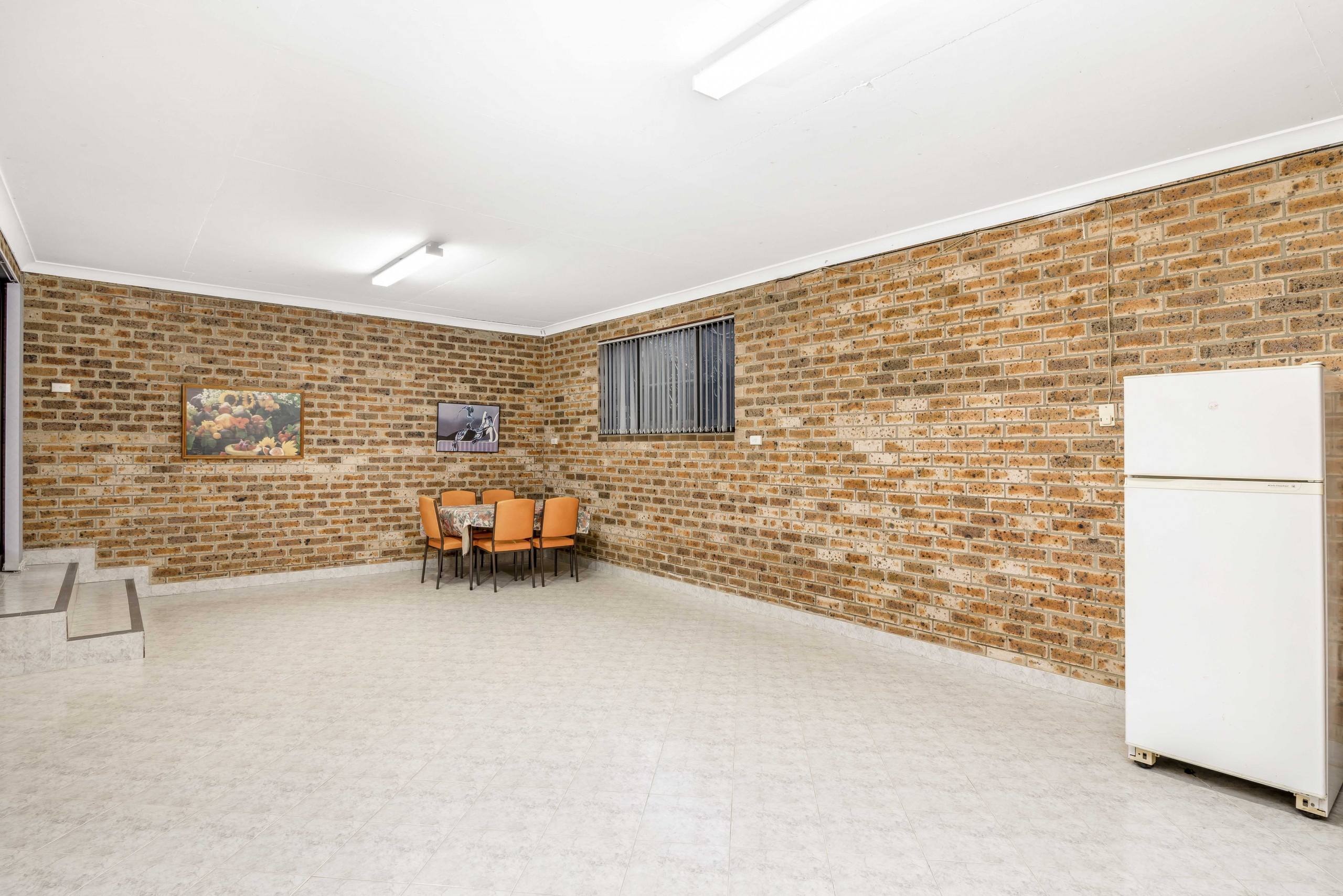 4 Roland Street, Bossley Park - Thumbnail 8