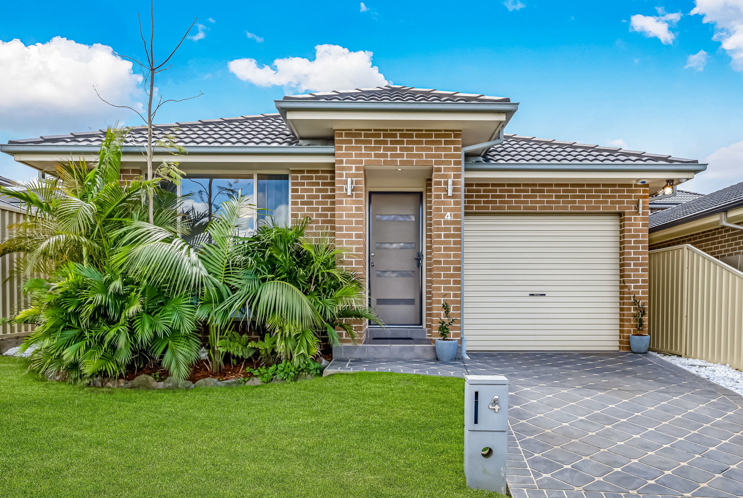 4 Swoffer Avenue, Middleton Grange - Thumbnail 6