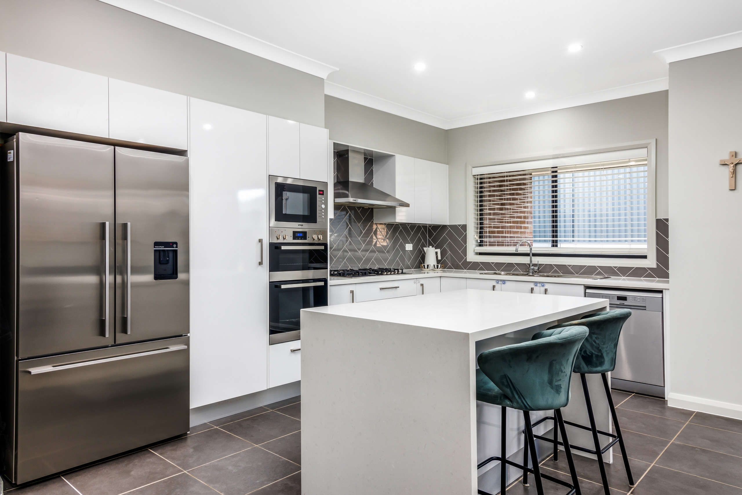 14 Aqueduct Street, Leppington - Thumbnail 3