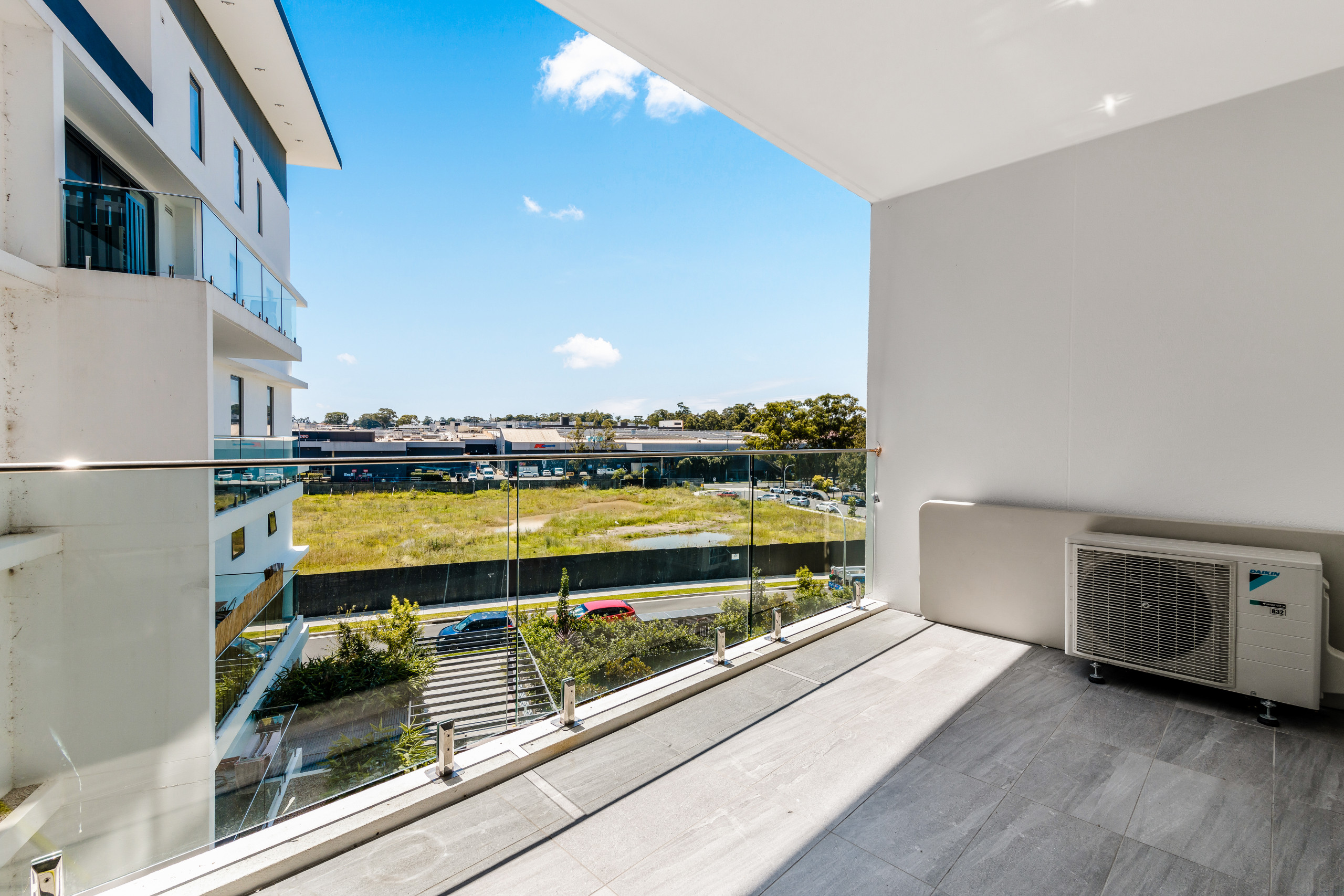 409C/2 Calabria Lane, Prairiewood - Image 1