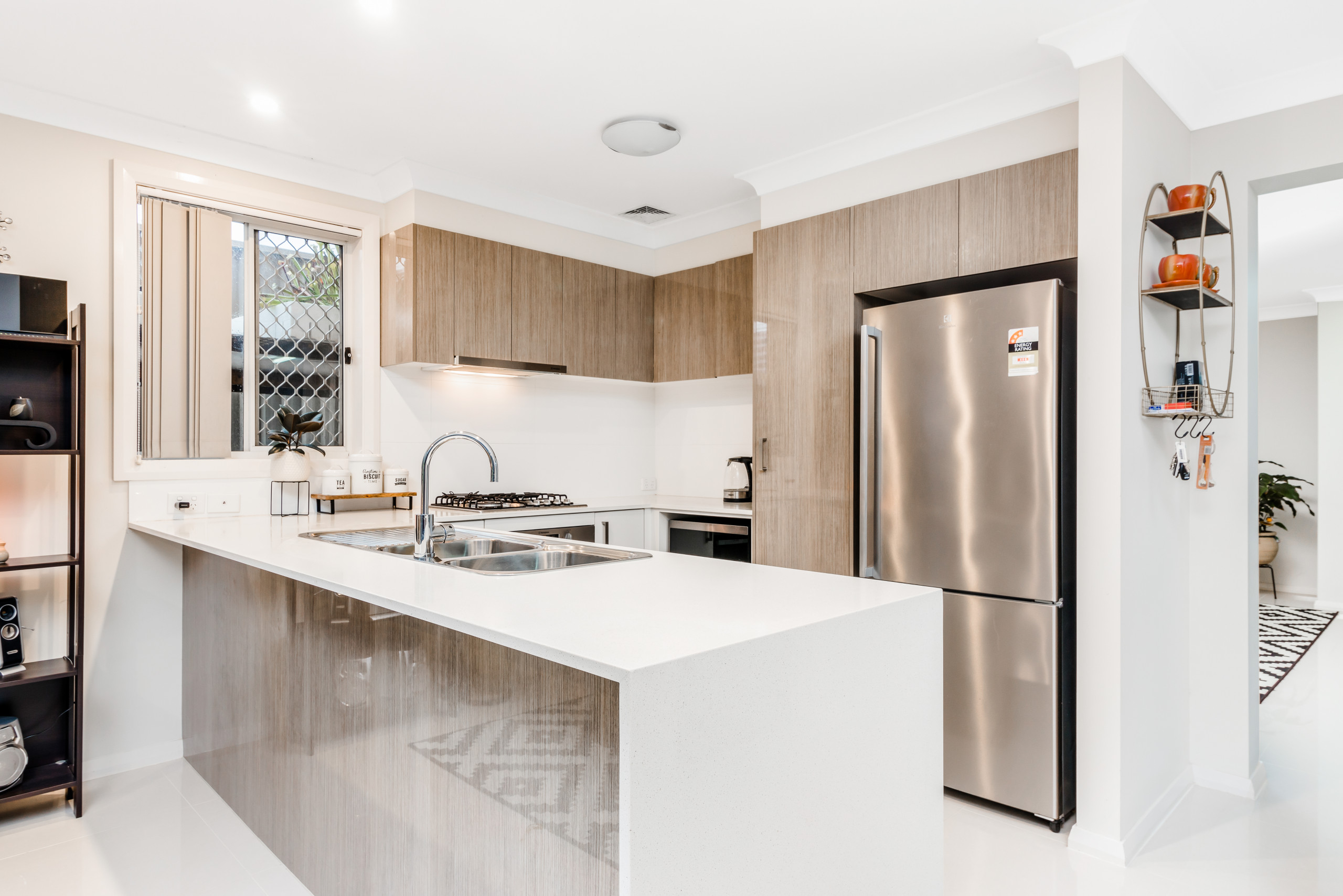 18 Reardon Avenue, Middleton Grange - Thumbnail 7