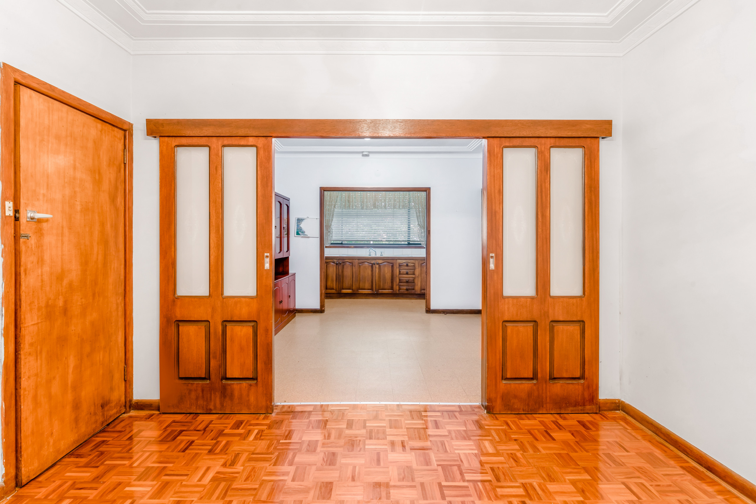 33 Stanbrook Street, Fairfield Heights - Thumbnail 7