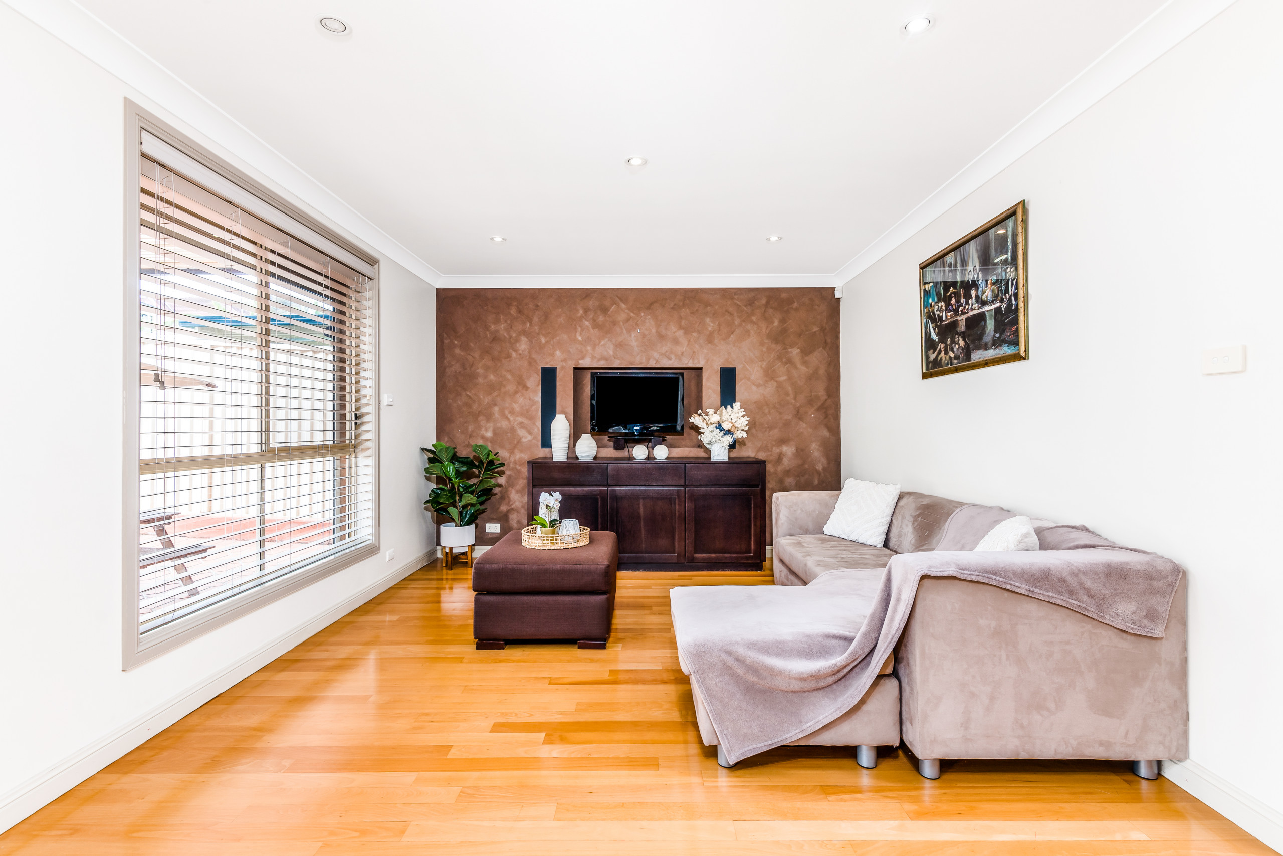 4 Dowling Street, West Hoxton - Thumbnail 2