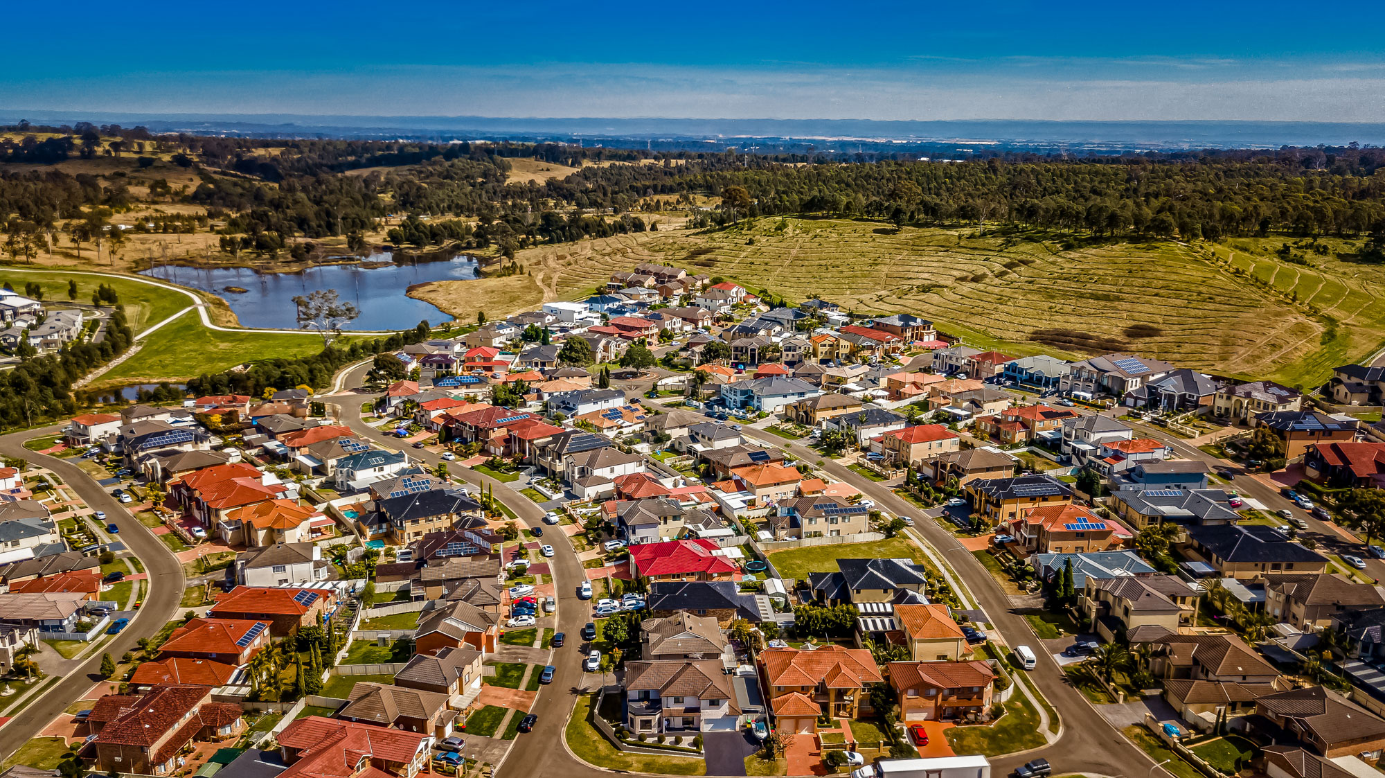 2 Carlton Road, Cecil Hills - Thumbnail 5