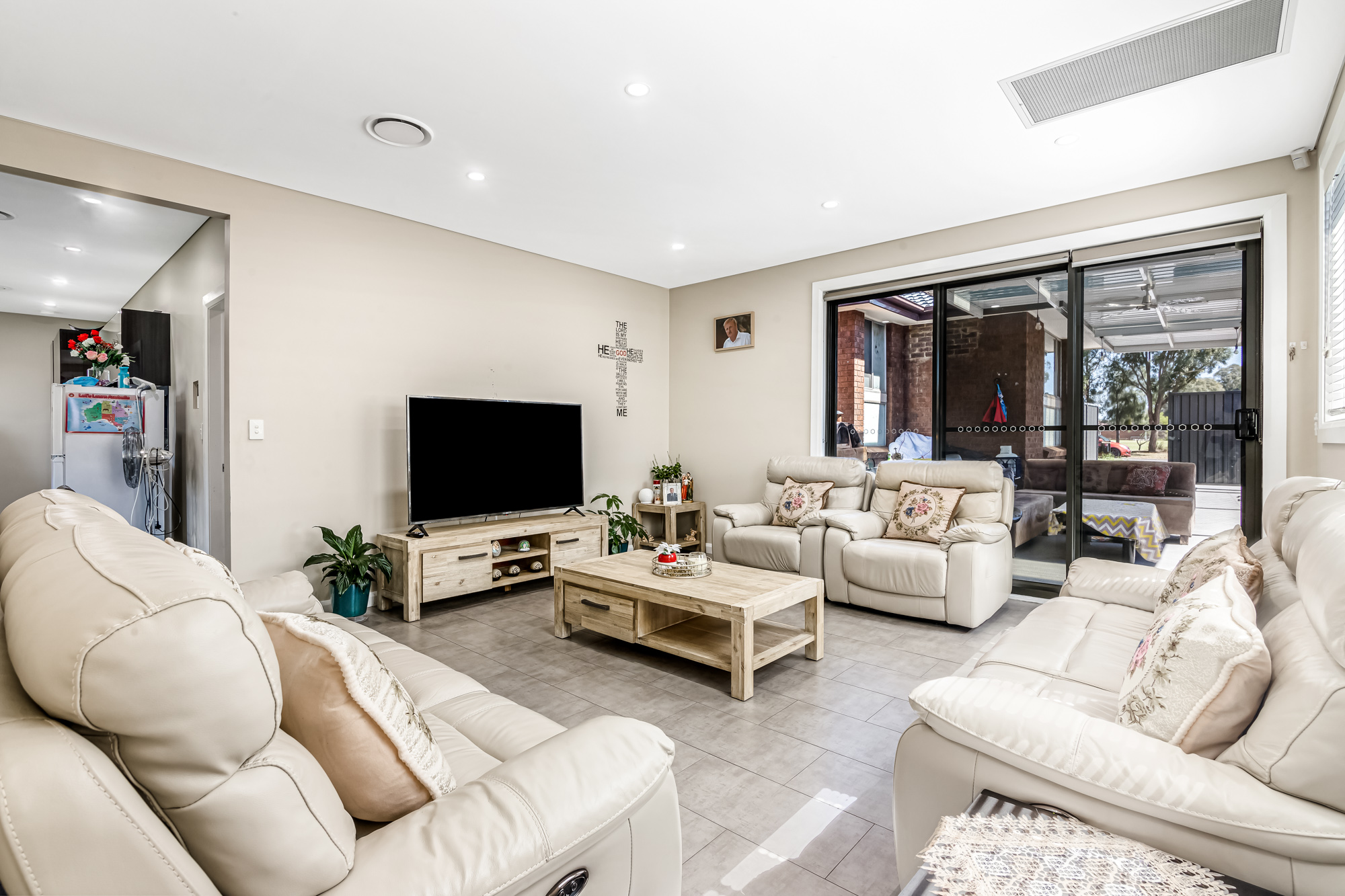 27 & 27A Emerson Street, Wetherill Park - Thumbnail 6