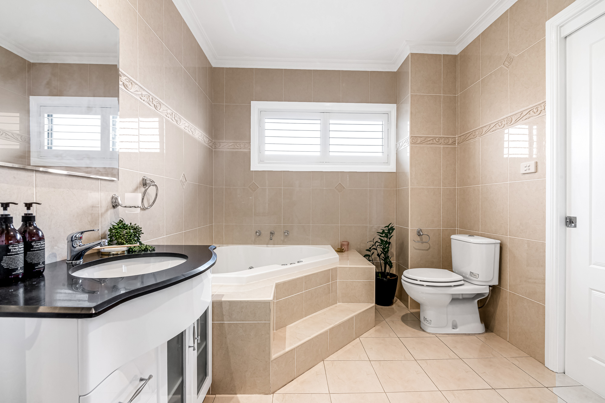 21 Rafter Crescent, Abbotsbury - Thumbnail 7