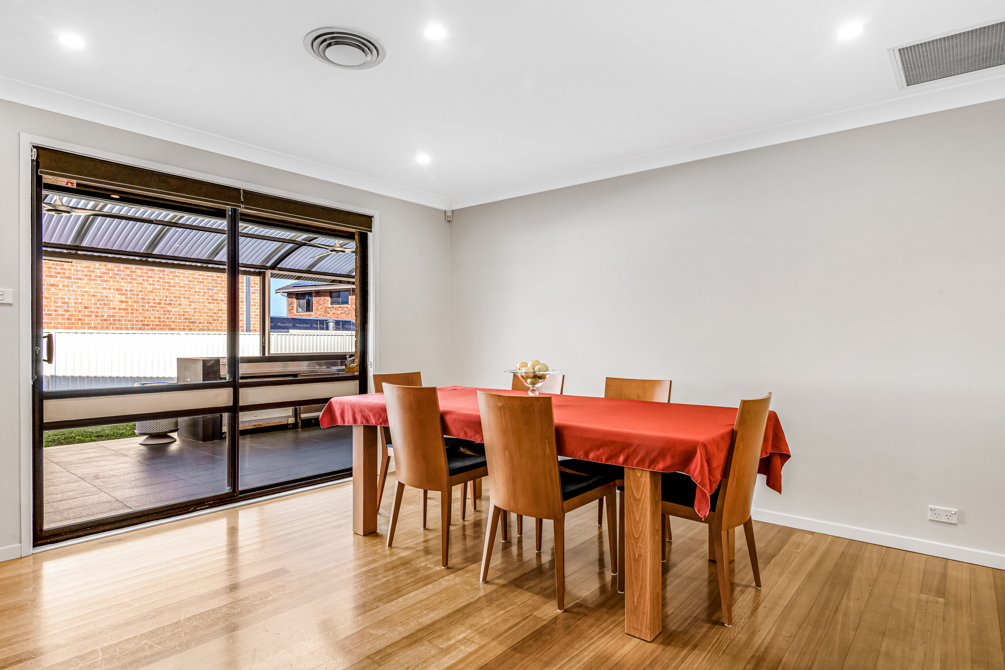 9 Glen Osmond Crescent, Bossley Park - Thumbnail 5