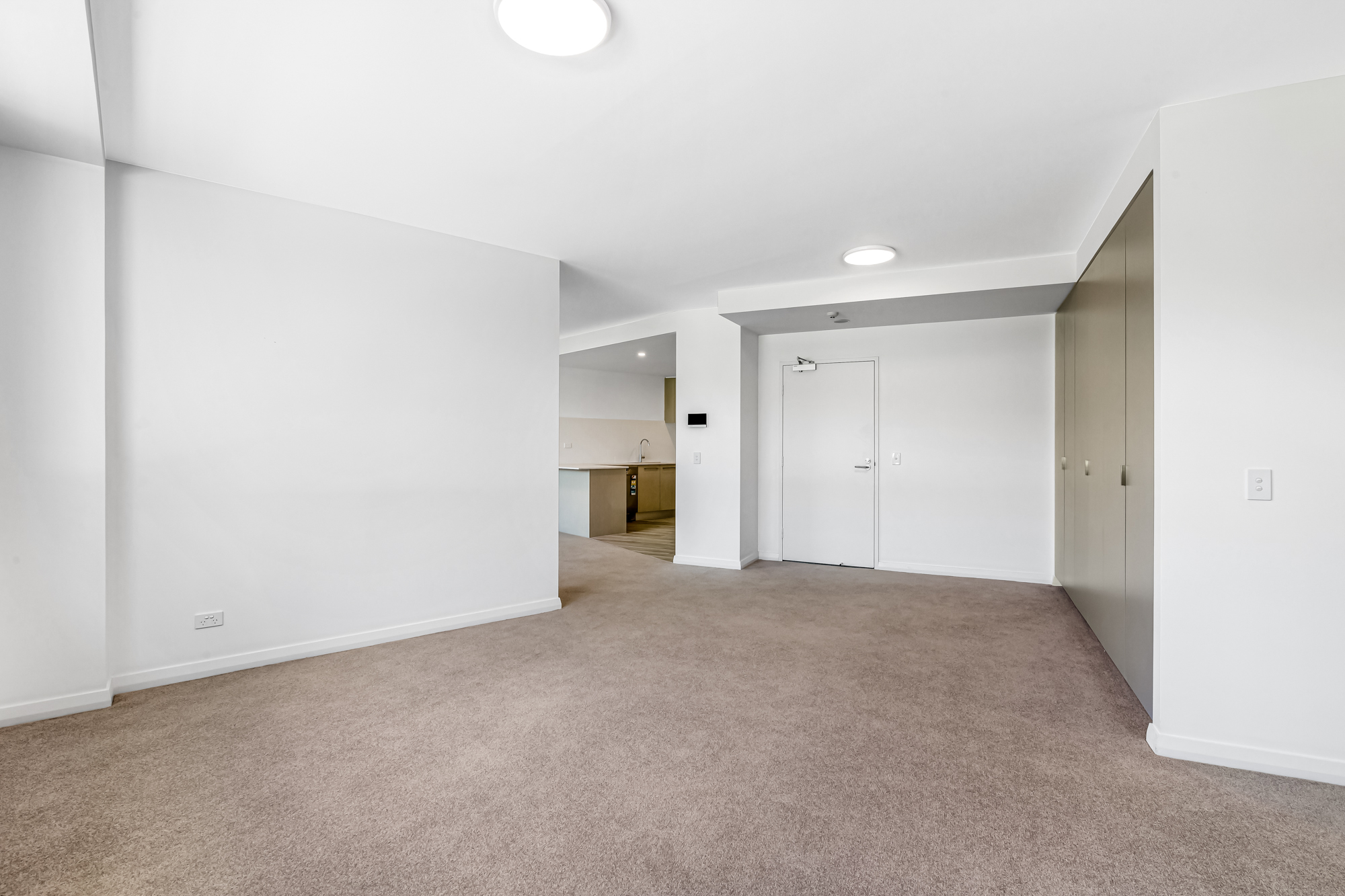 103B/2 Calabria Lane, Prairiewood - Thumbnail 4