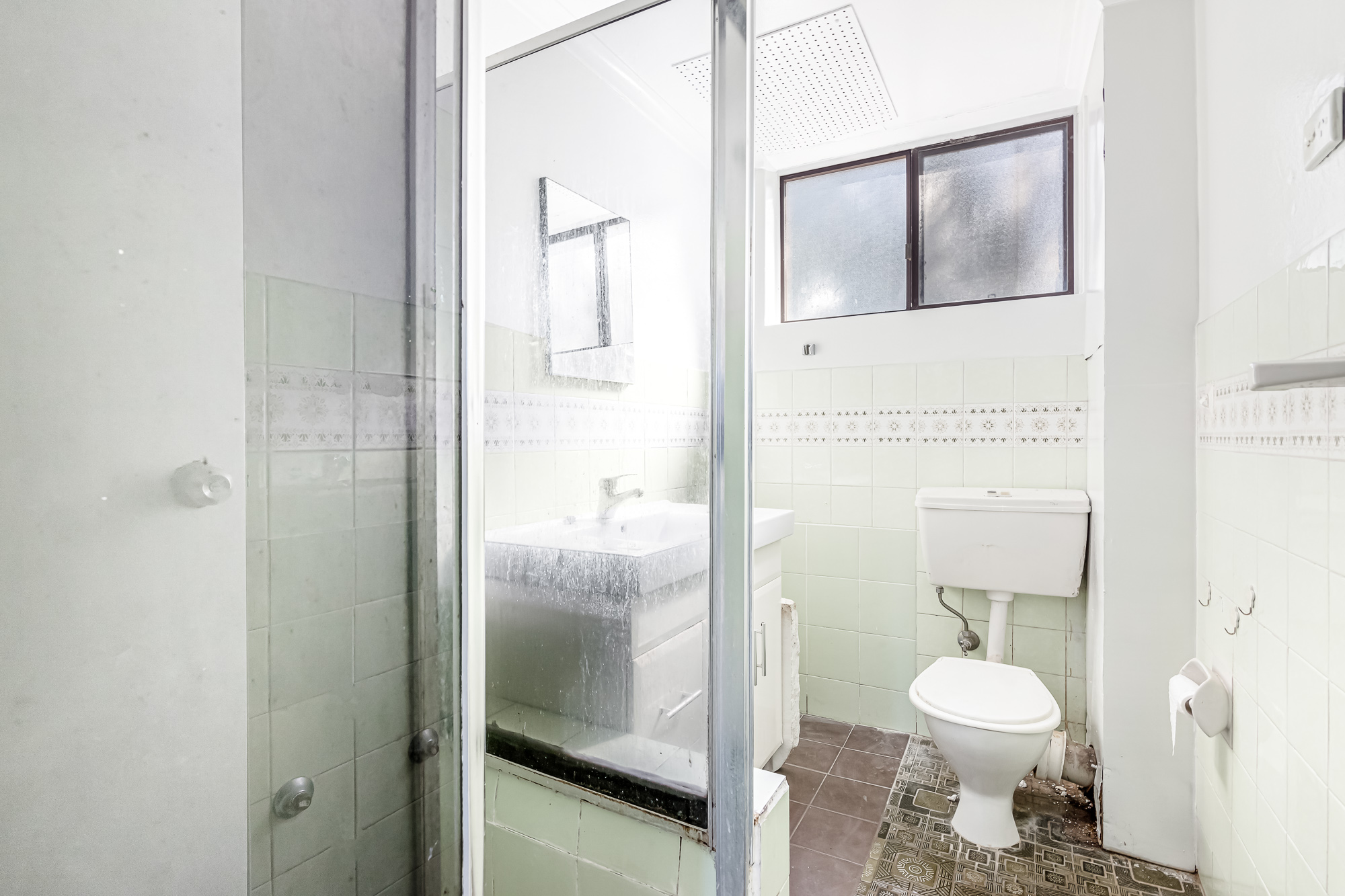 11/98-100 Broomfield Street, Cabramatta - Thumbnail 3