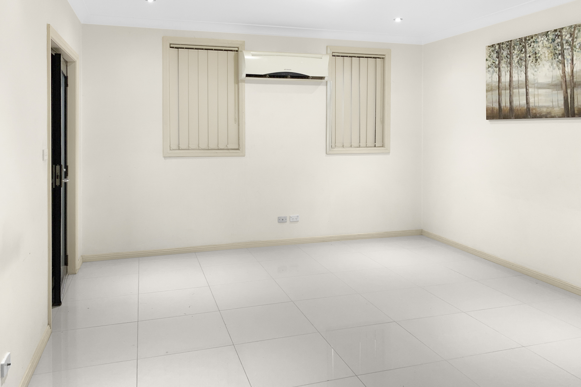 1A Snowdon Crescent, Smithfield - Thumbnail 4