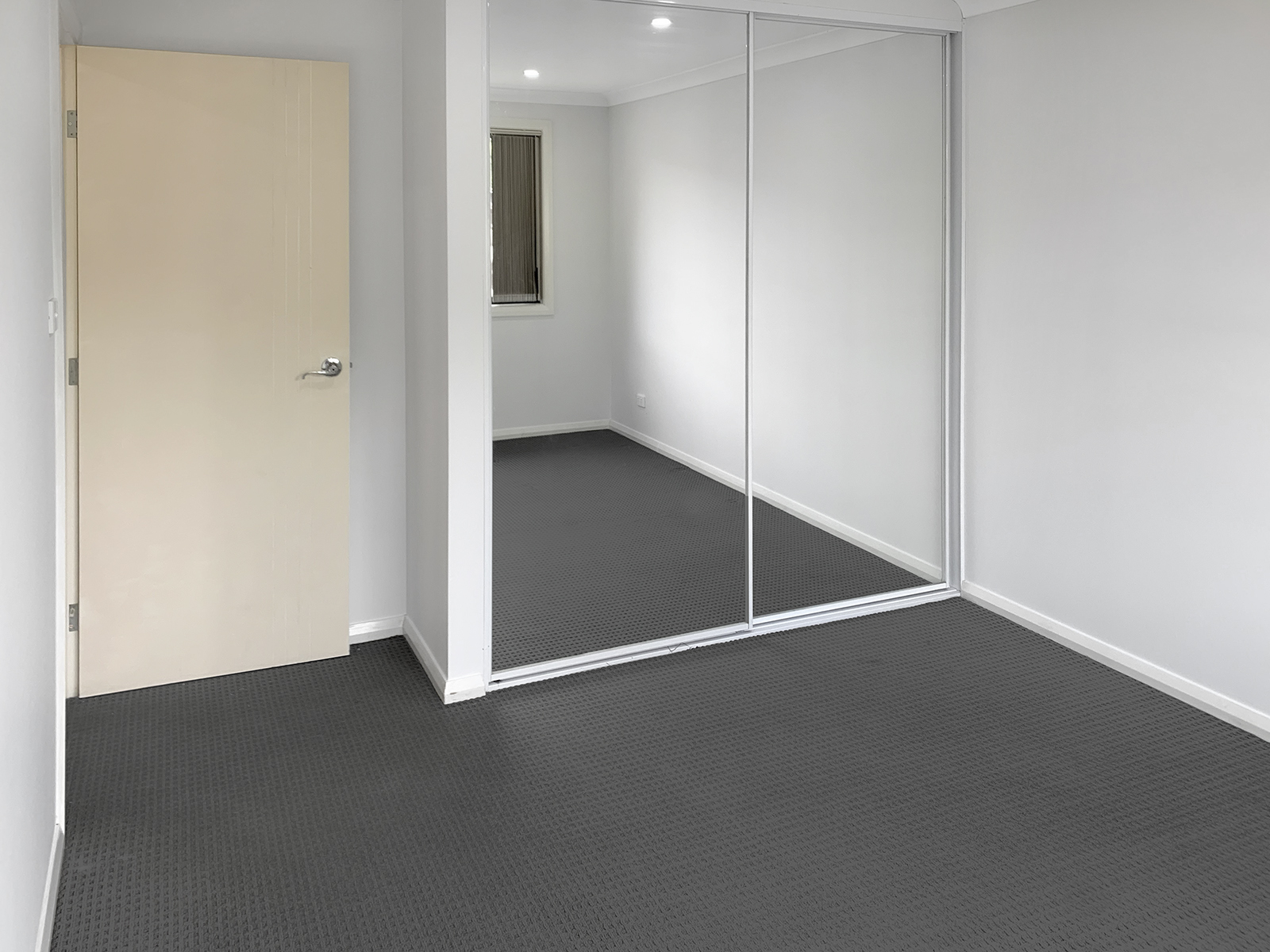 137A Restwell Road, Bossley Park - Thumbnail 2