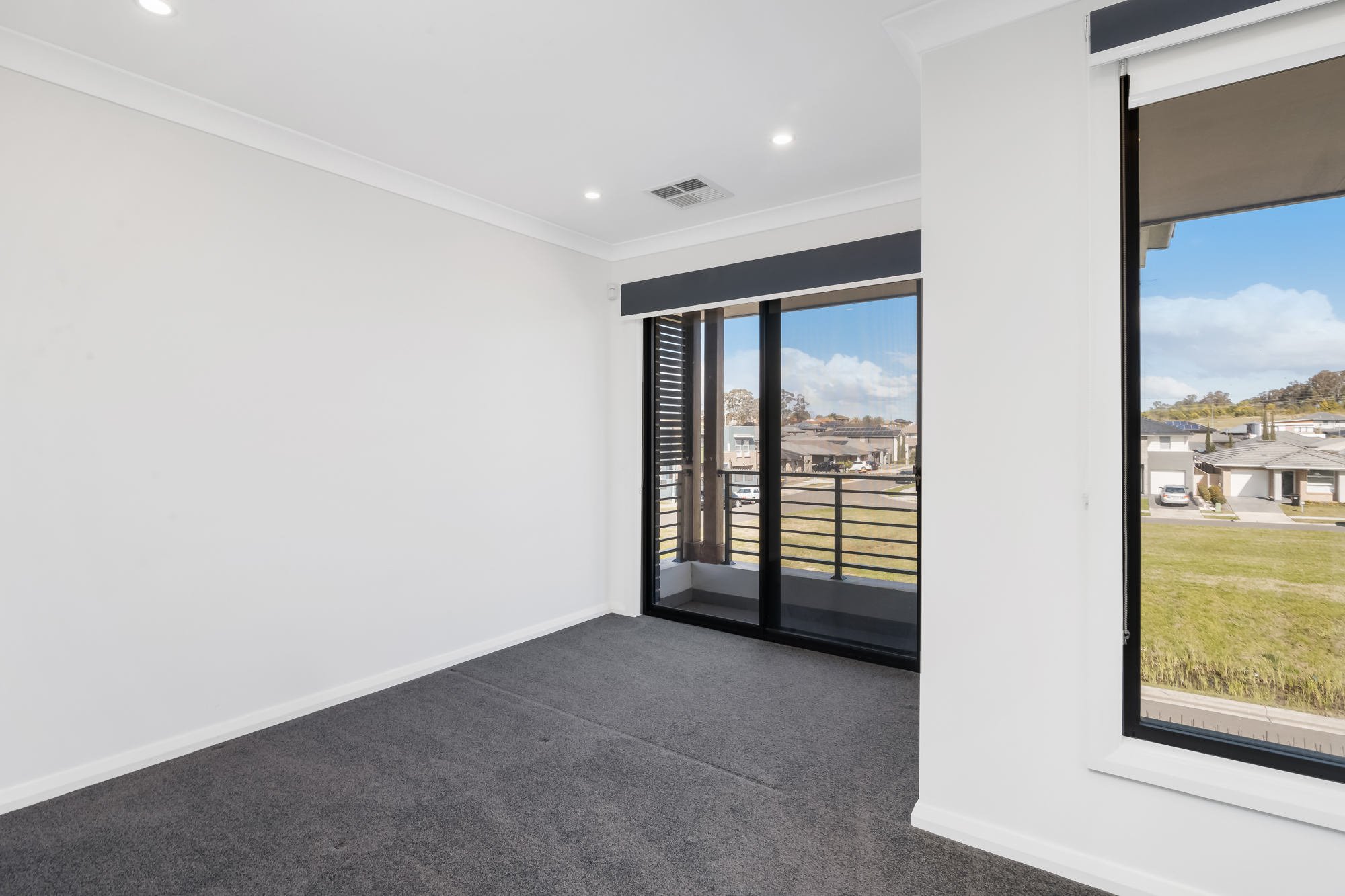 48 Affleck Gardens, Middleton Grange - Thumbnail 6