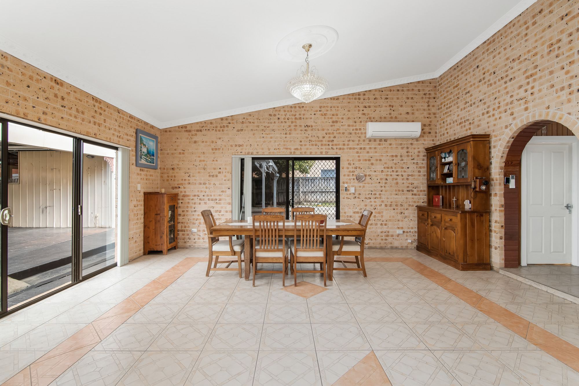 12 Triller Street, Green Valley - Thumbnail 2