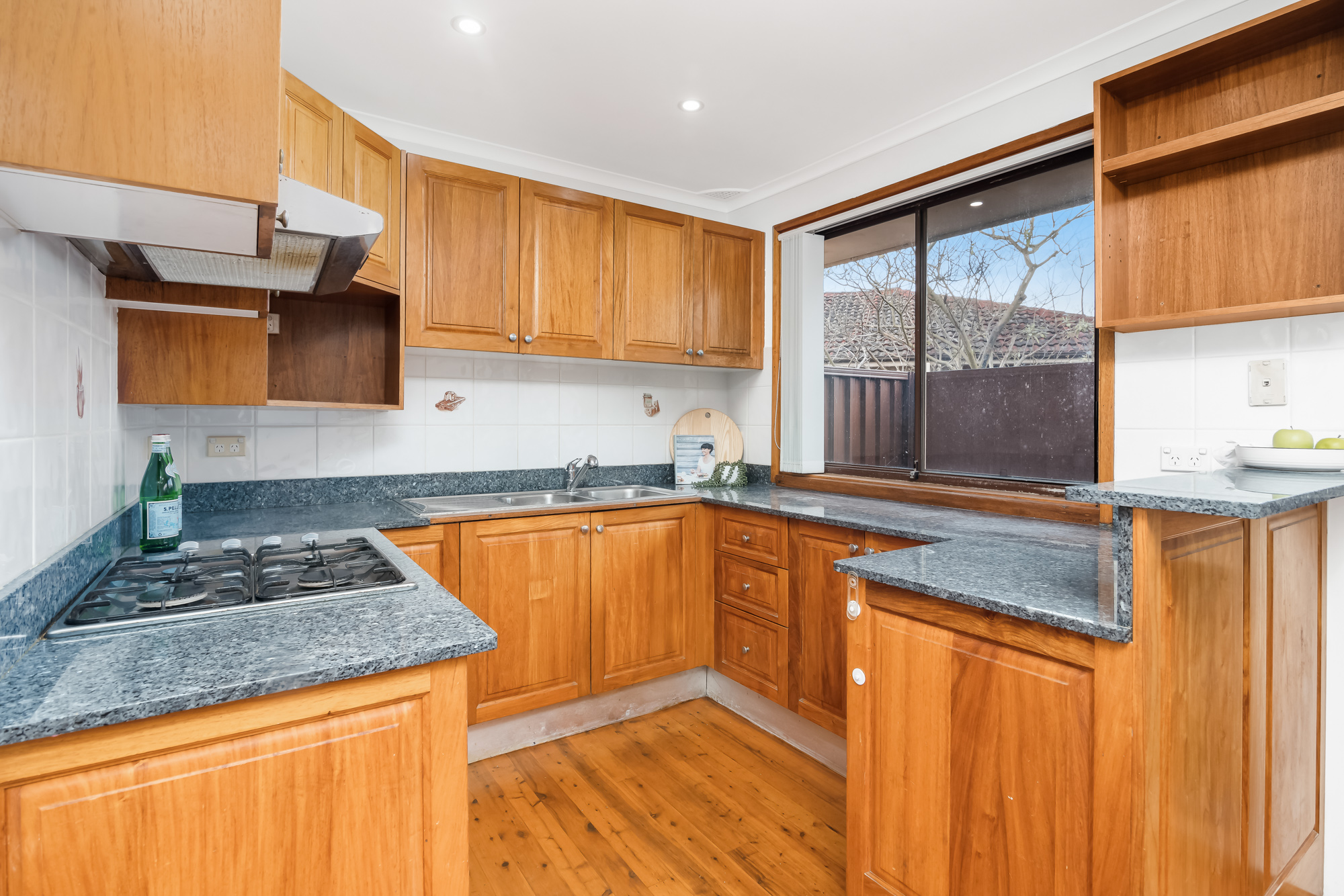 9 Carina Place, St Johns Park - Thumbnail 8