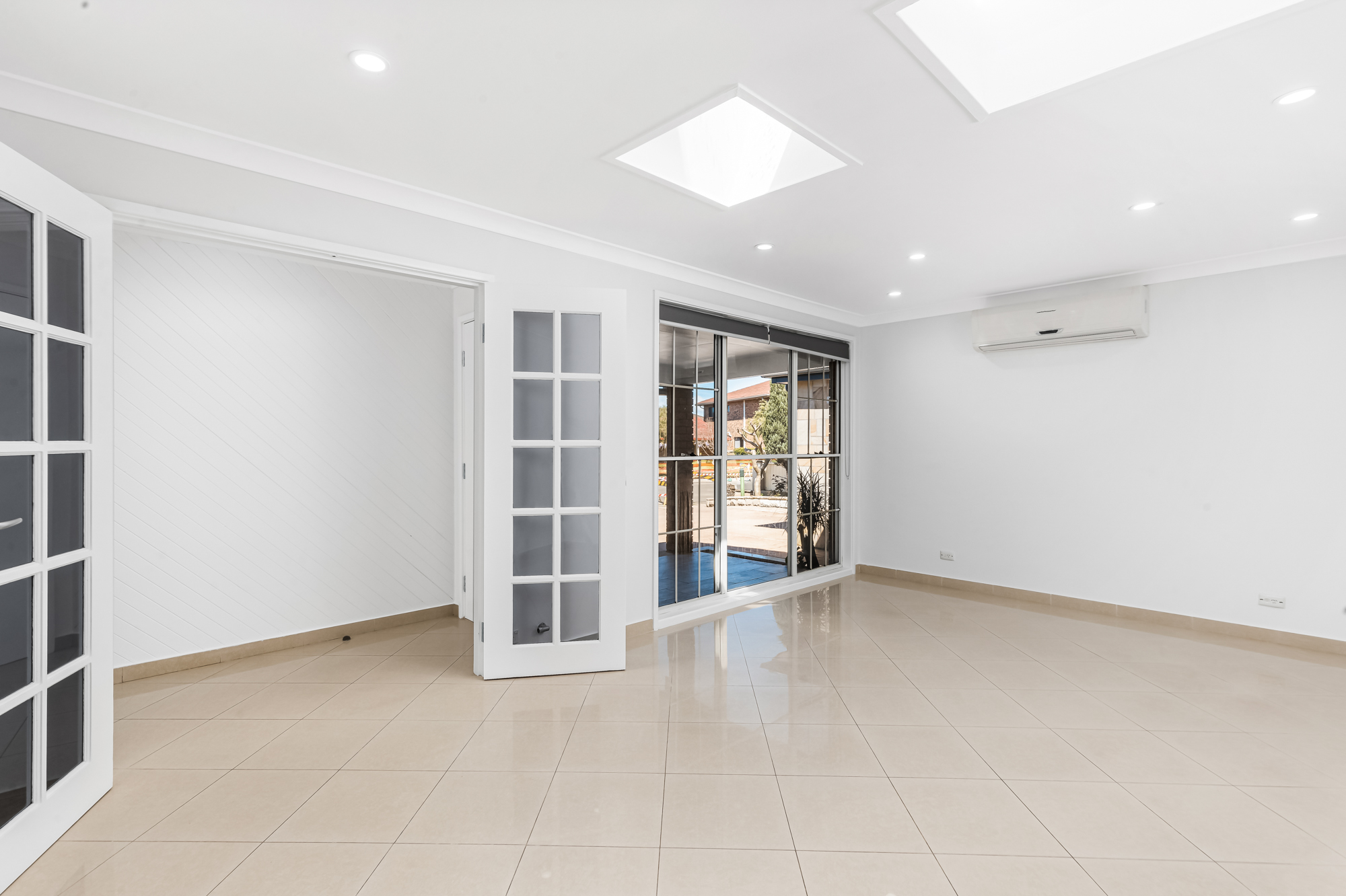 3 Revingstone Street, Prairiewood - Thumbnail 8