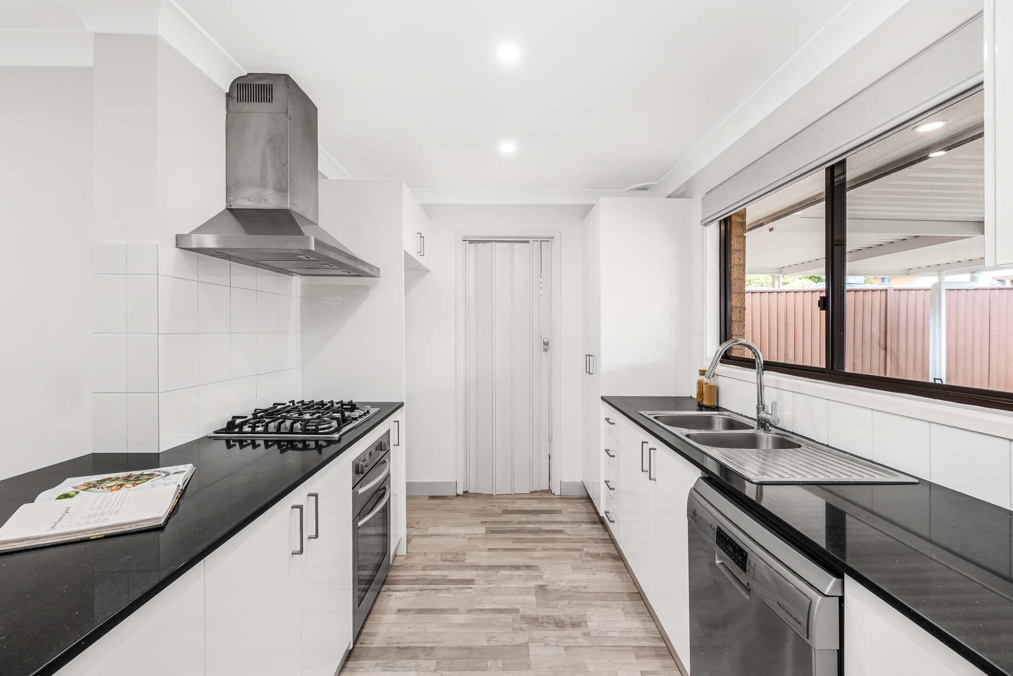 22 Kindee Avenue, Bonnyrigg - Thumbnail 5