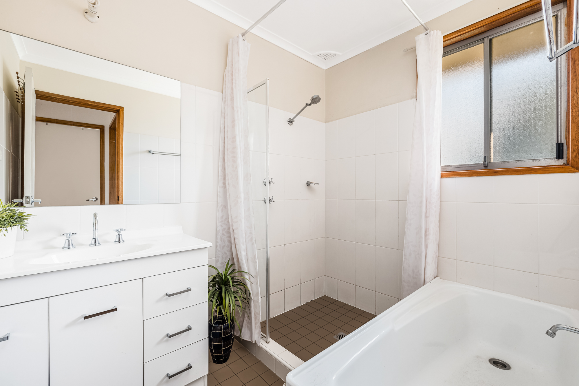 140 Quarry Road, Bossley Park - Thumbnail 4