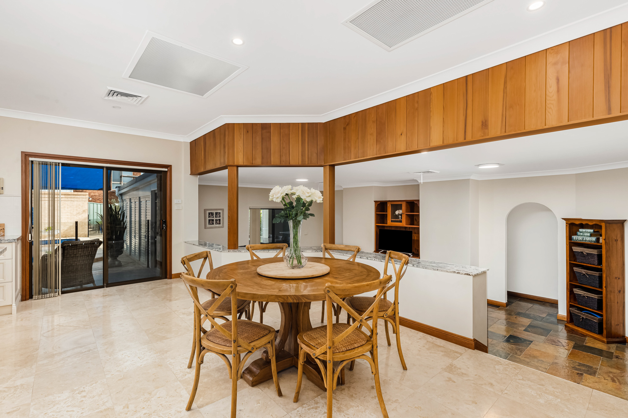 15 Tucker Place, Edensor Park - Thumbnail 5