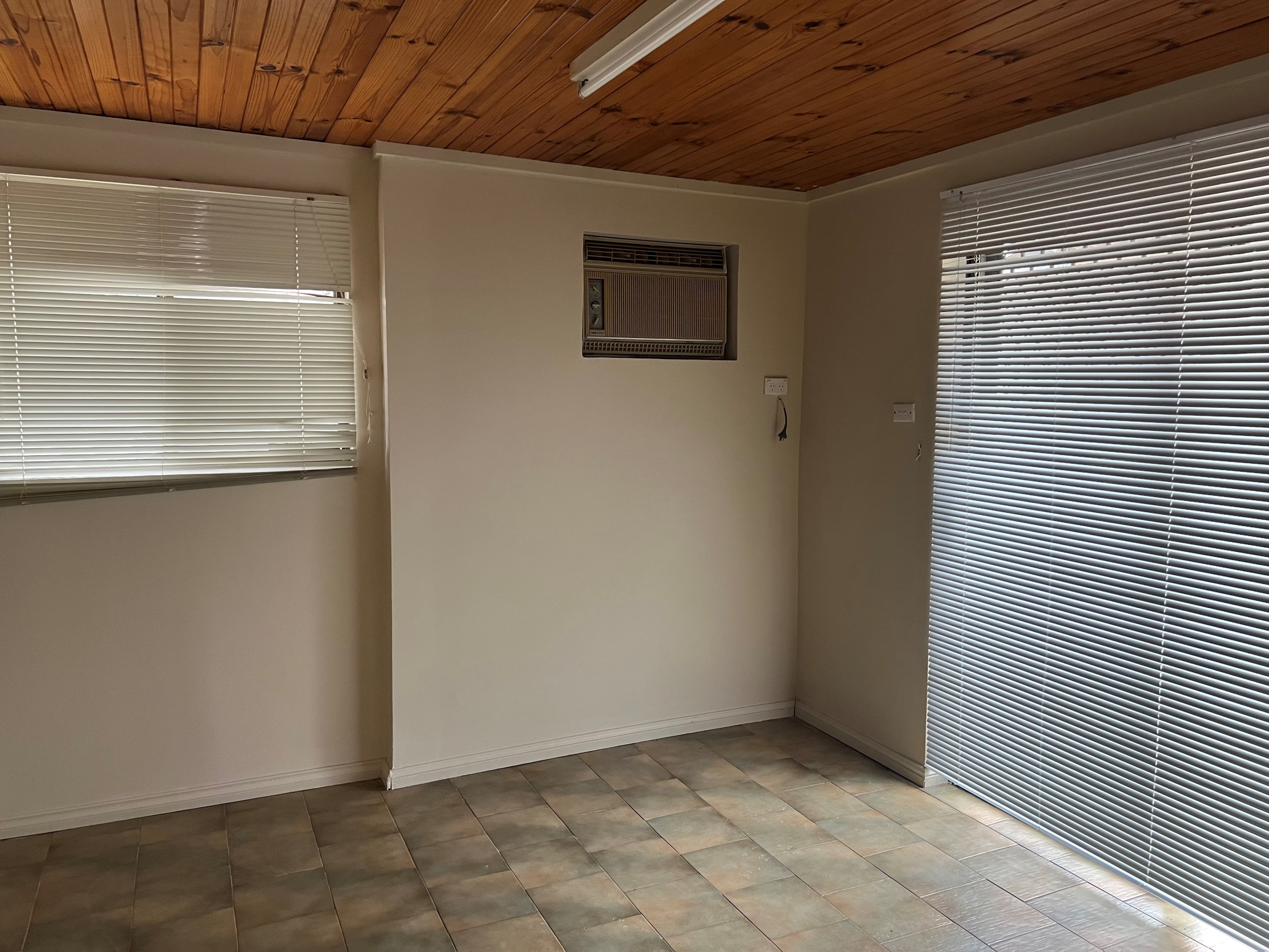 14A Shelley Place, Wetherill Park - Thumbnail 2