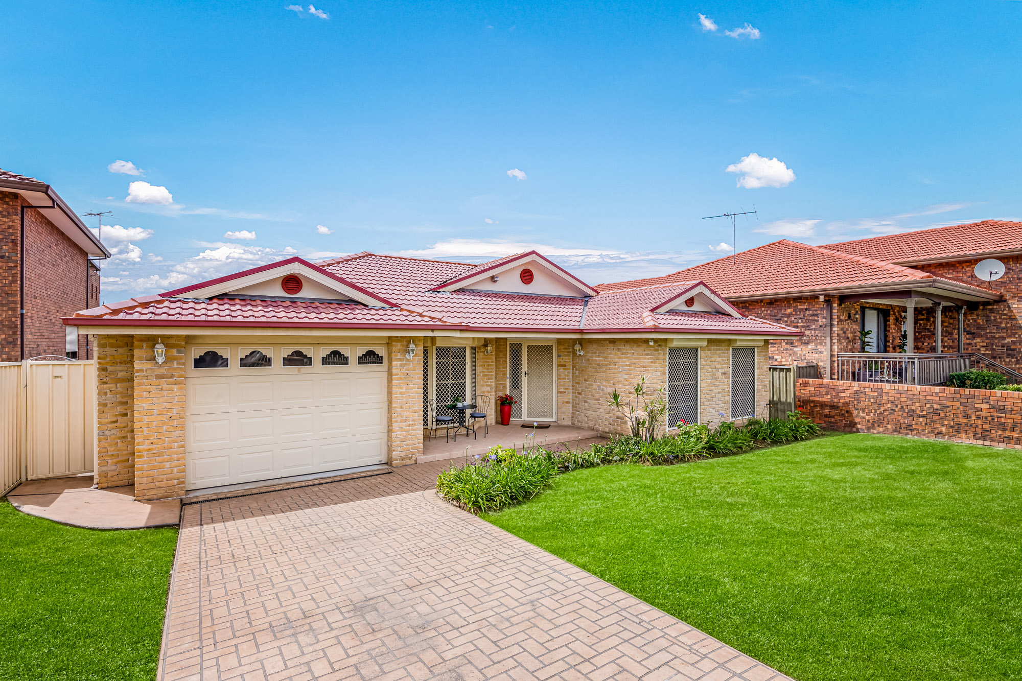 8 Swan Road, Edensor Park - Thumbnail 4