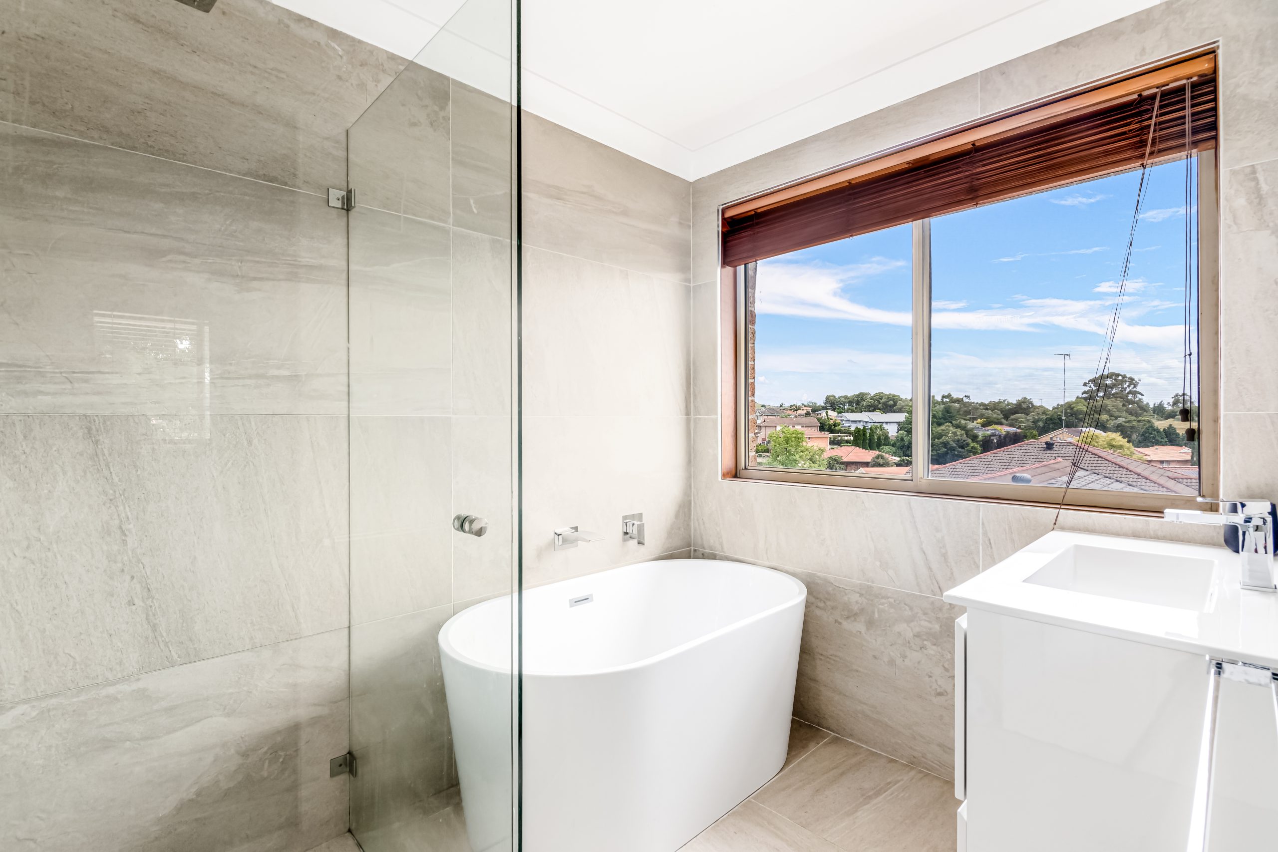 9 Clydebank Crescent, Glen Alpine - Thumbnail 6