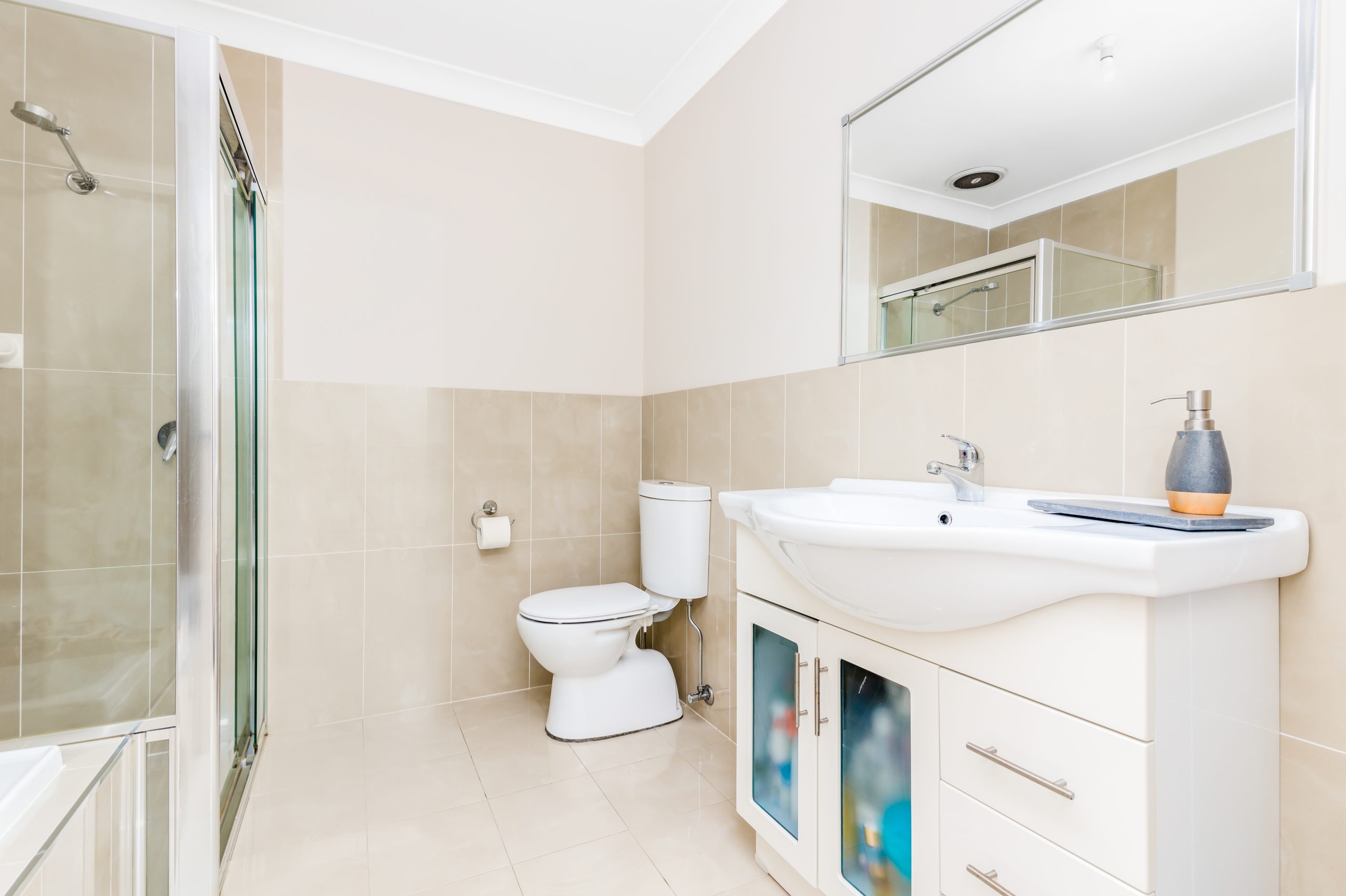 24 Onslow Gardens, Middleton Grange - Thumbnail 5