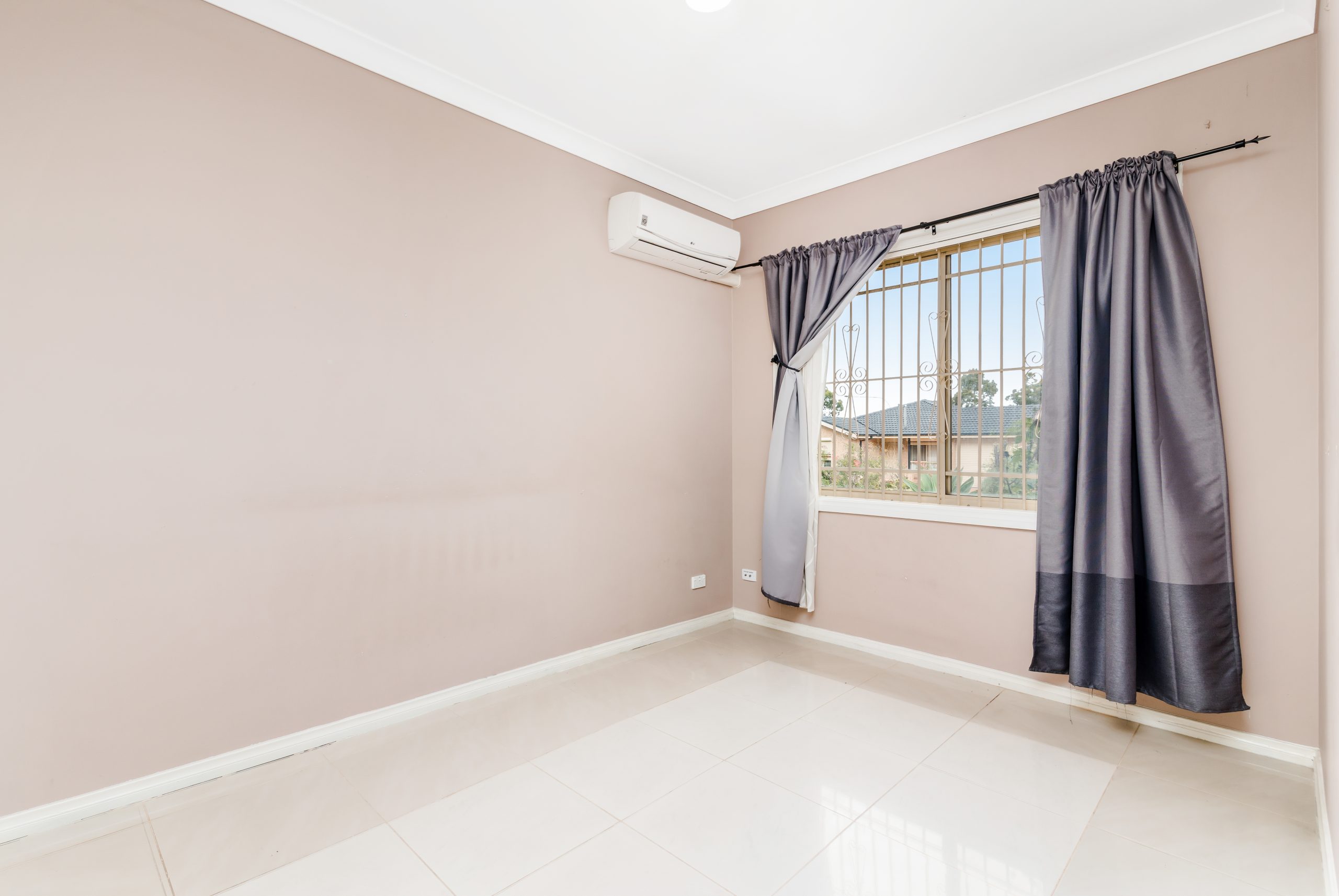 1/33 Mallacoota Street, Wakeley - Thumbnail 8