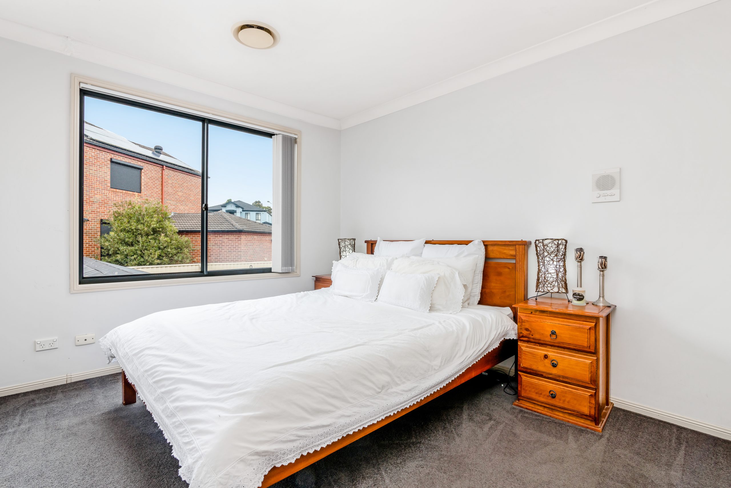 41 Rafter Crescent, Abbotsbury - Image 1