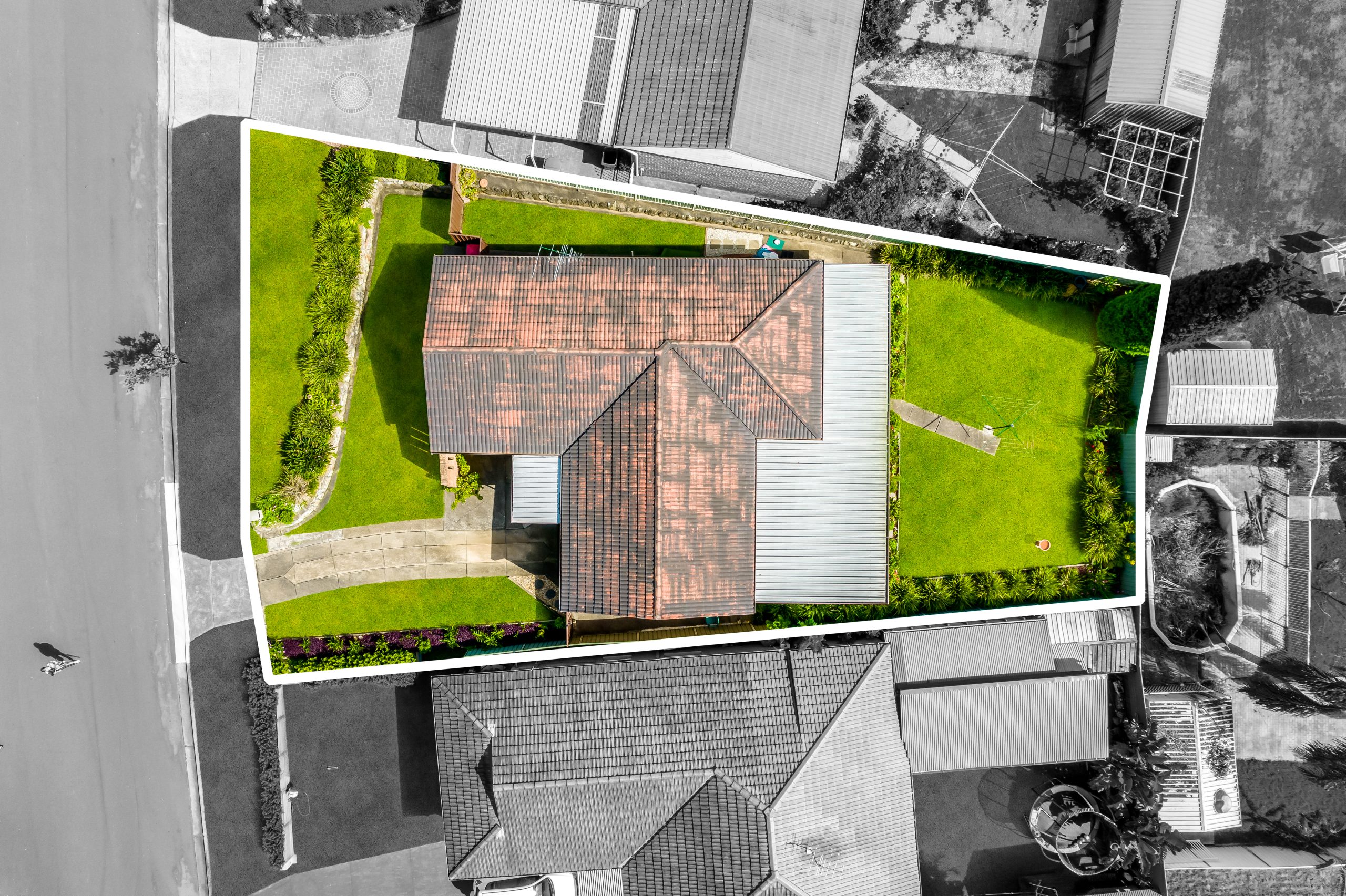 12 Glenton Street, Abbotsbury - Image 1