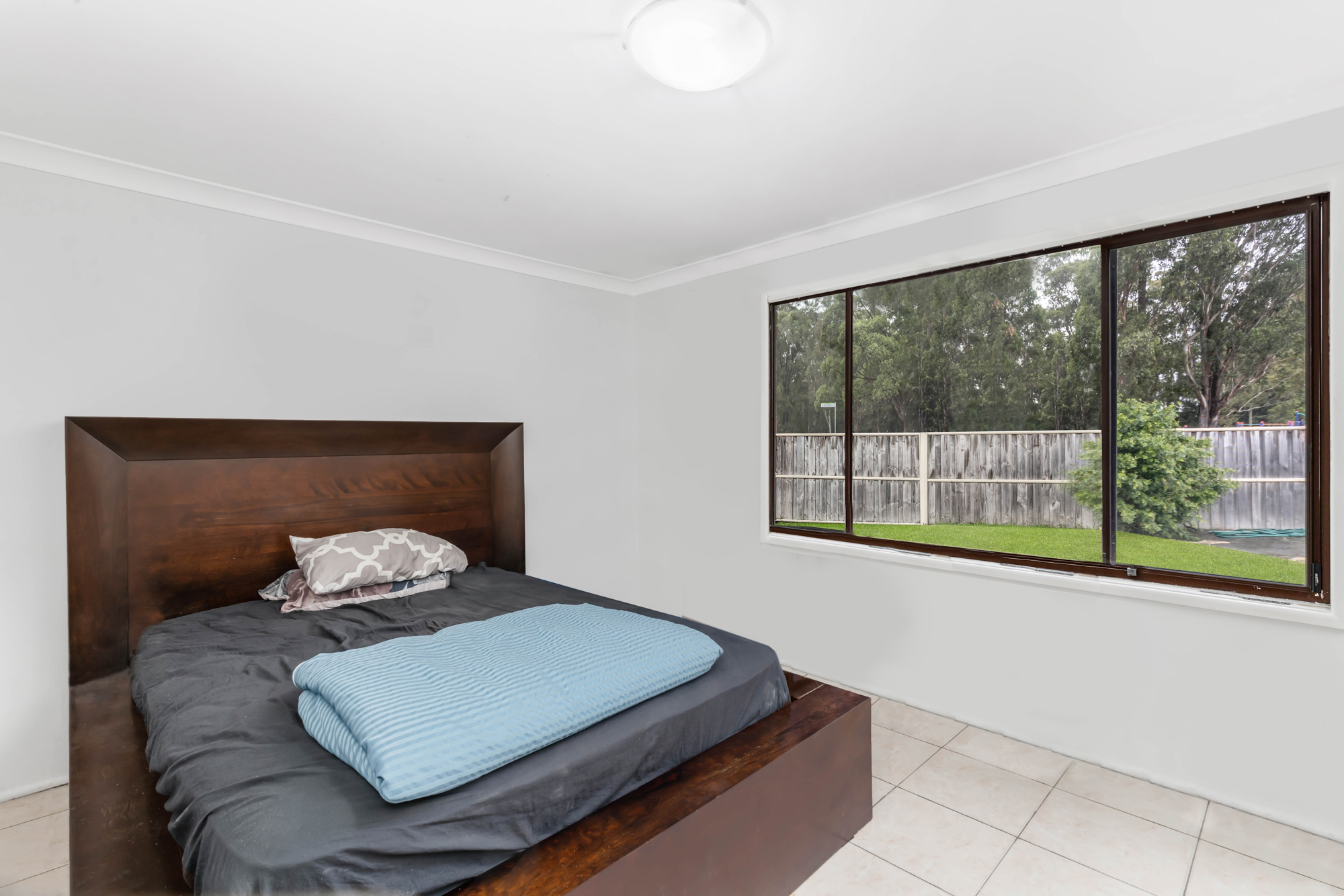 26 Comberford Close, Prairiewood - Thumbnail 6
