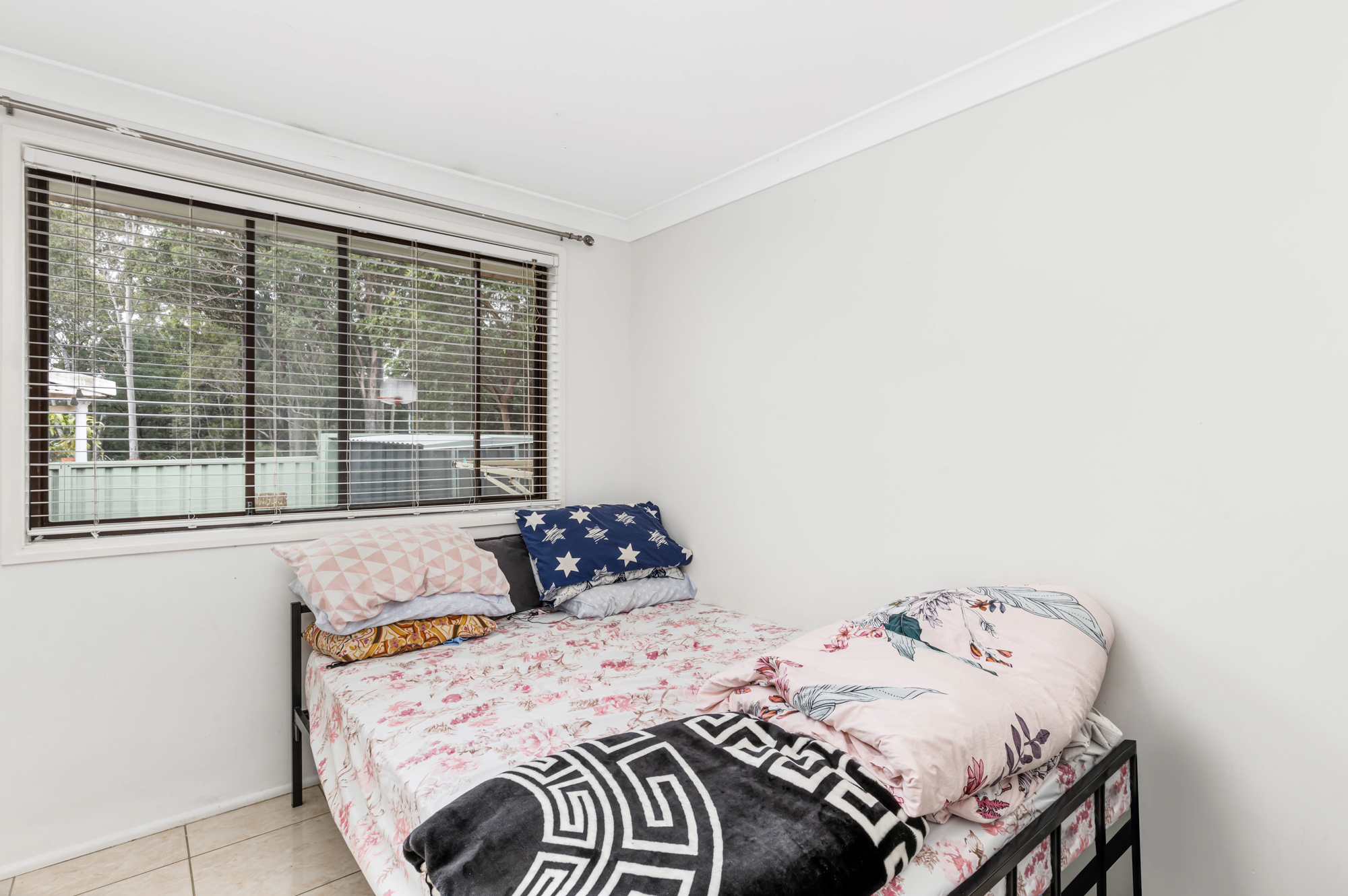 26 Comberford Close, Prairiewood - Thumbnail 5