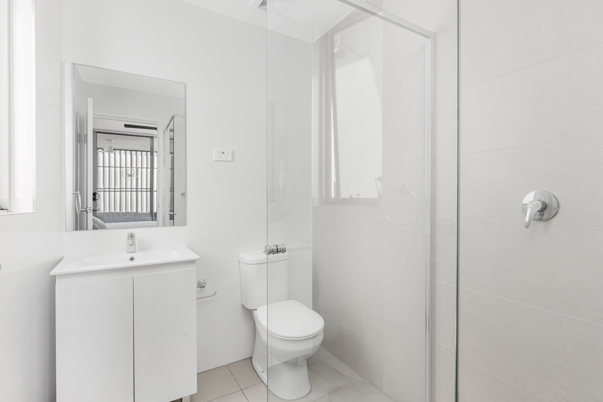 51/57-59 Lachlan Street, Warwick Farm - Thumbnail 5