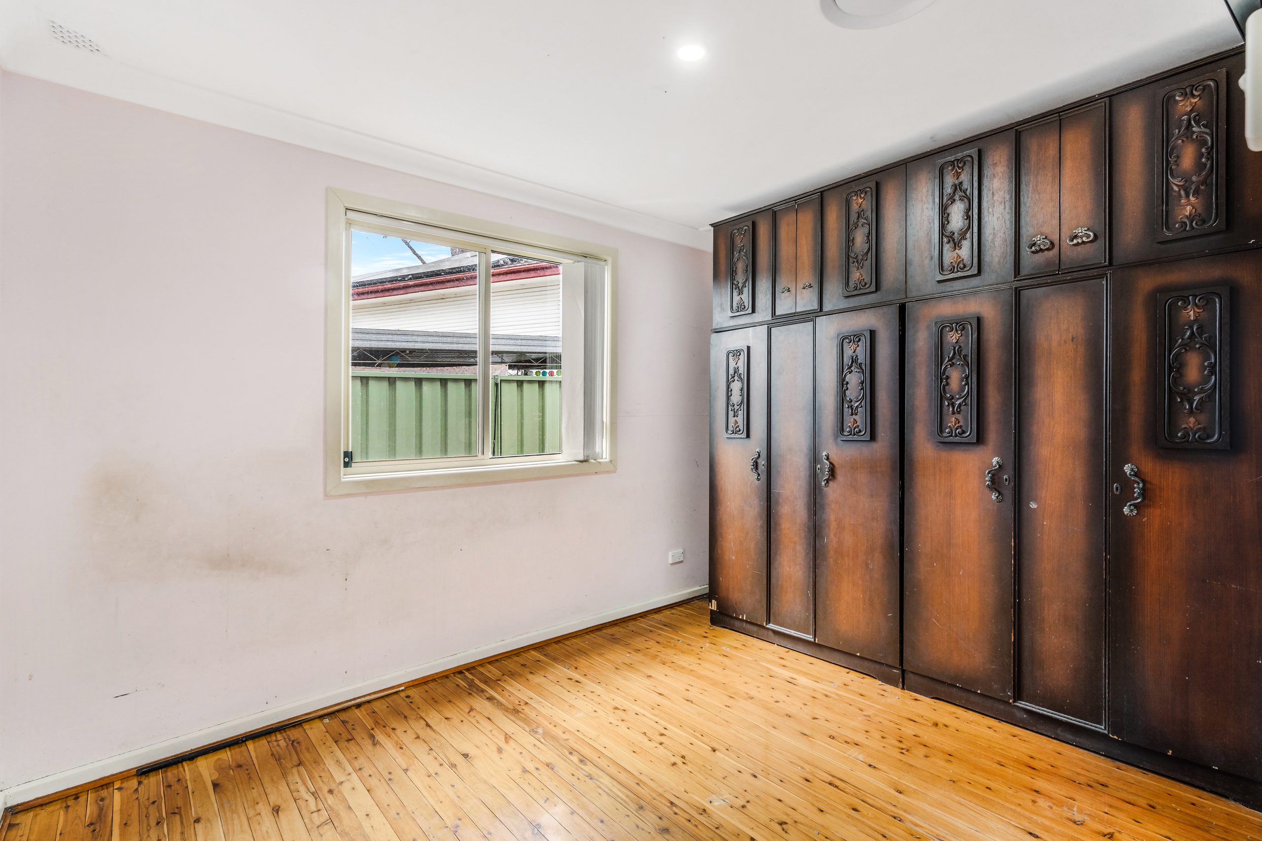 8 Norfolk Avenue, Fairfield West - Thumbnail 8