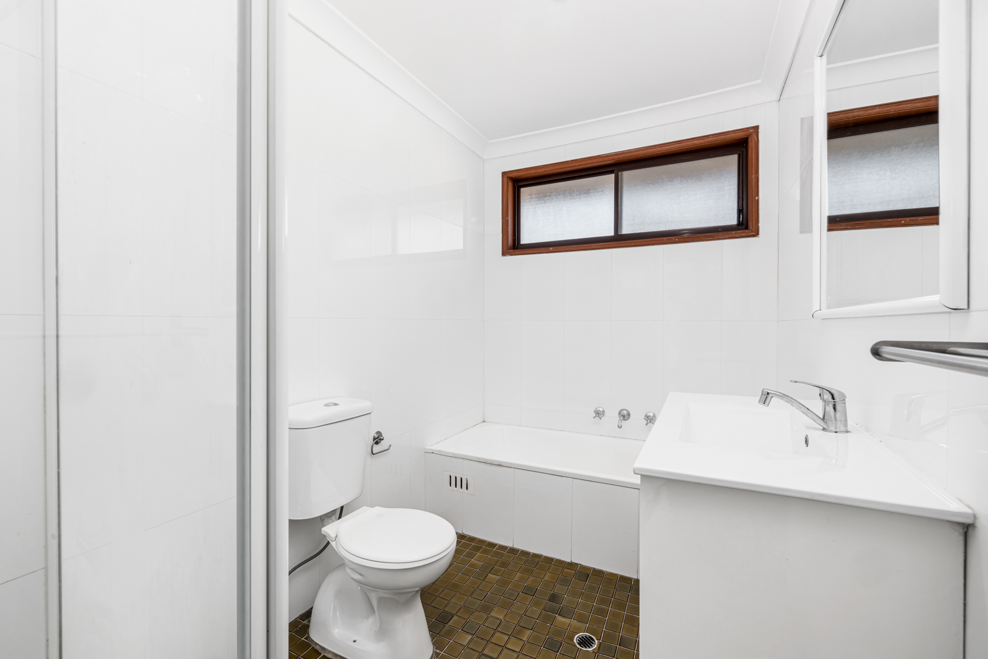 31 Dickens Road, Wetherill Park - Thumbnail 8