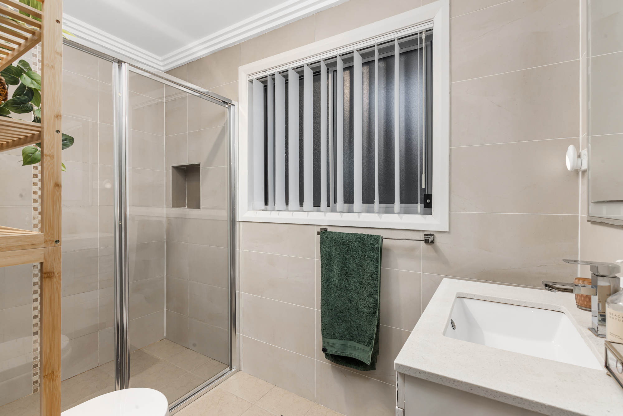 2 & 2A Kokoda Place, Bossley Park - Thumbnail 8