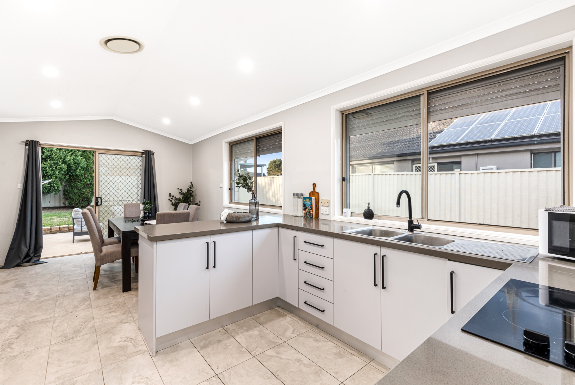 7 Jeremy Way, Cecil Hills - Thumbnail 8