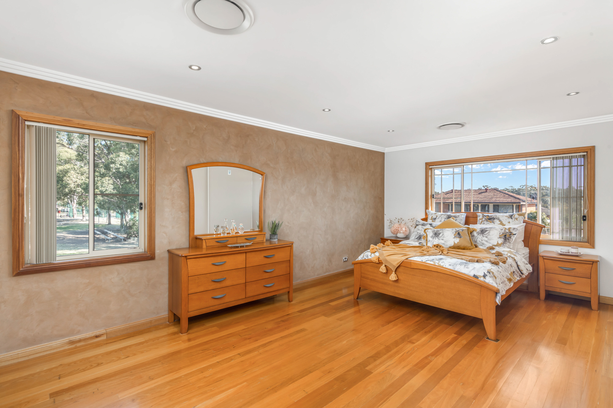 33 Sandringham Street, St Johns Park - Thumbnail 8