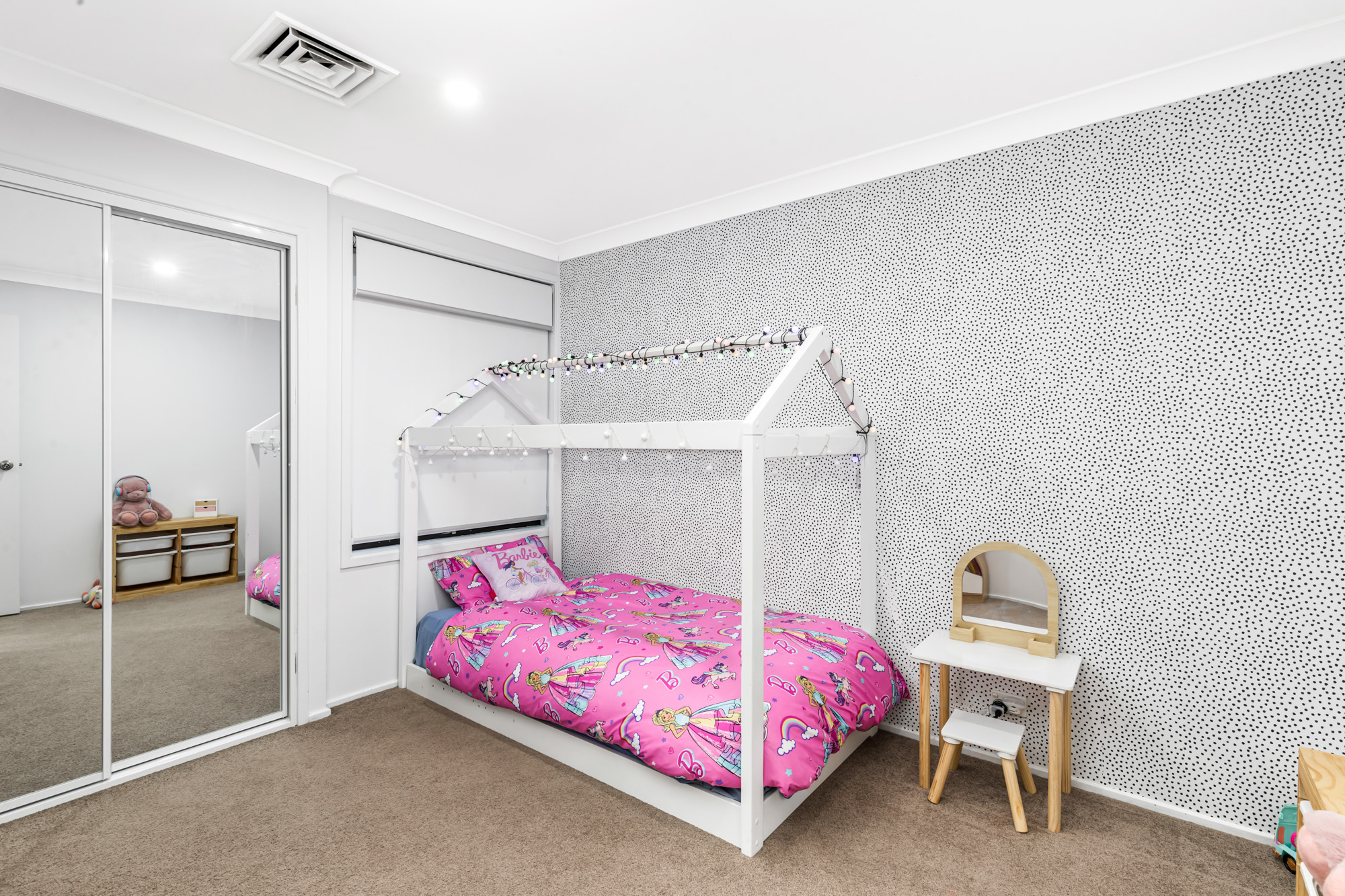 6 Dove Place, Hinchinbrook - Thumbnail 7
