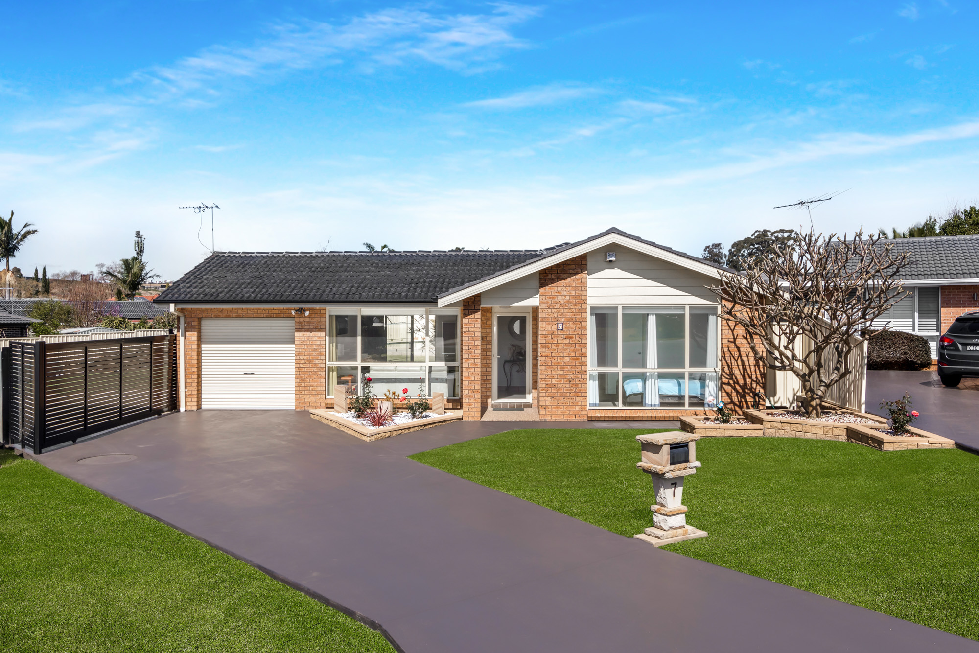 7 Orlando Place, Edensor Park - Thumbnail 3
