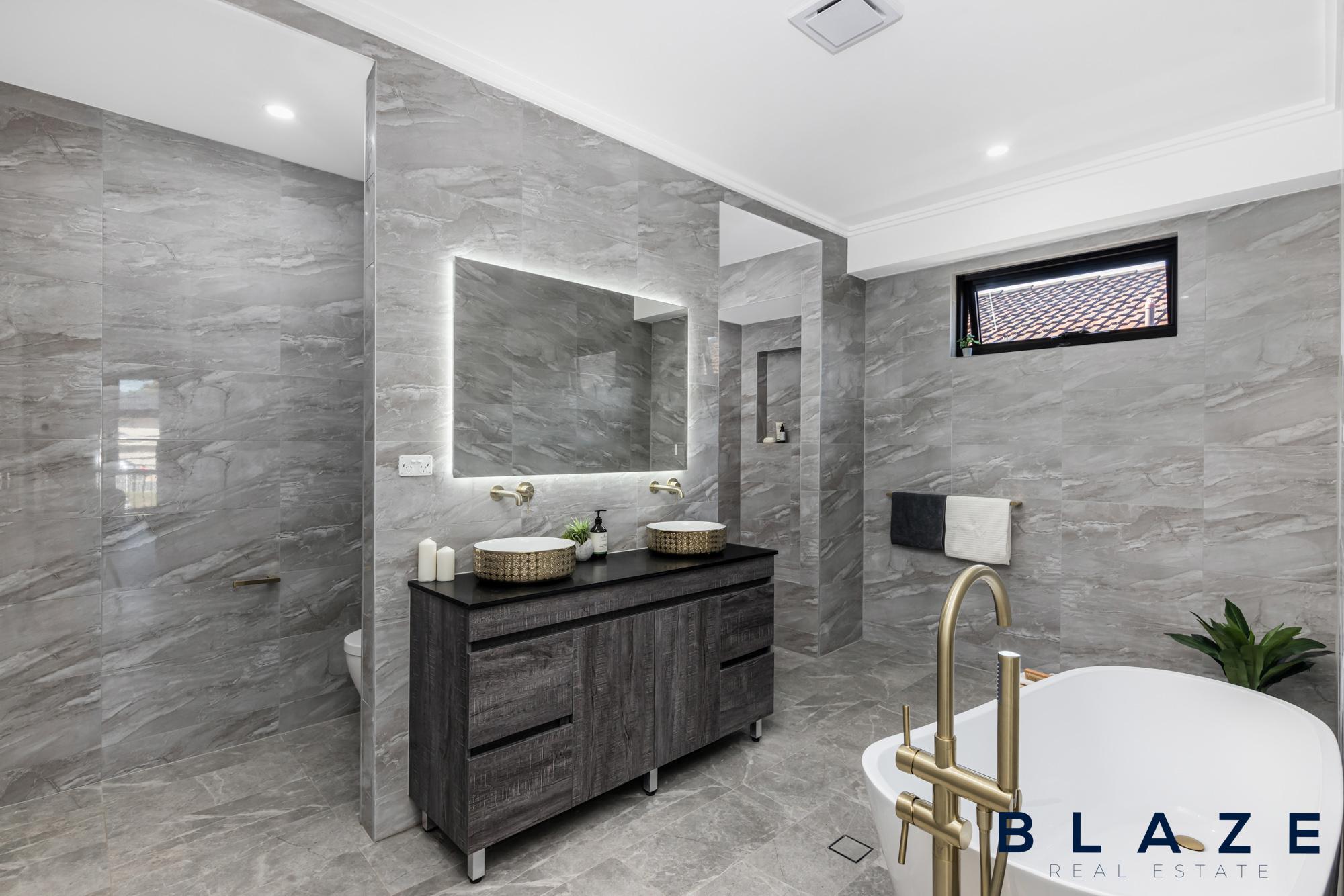 12 Bernadette Place, Fairfield - Thumbnail 3