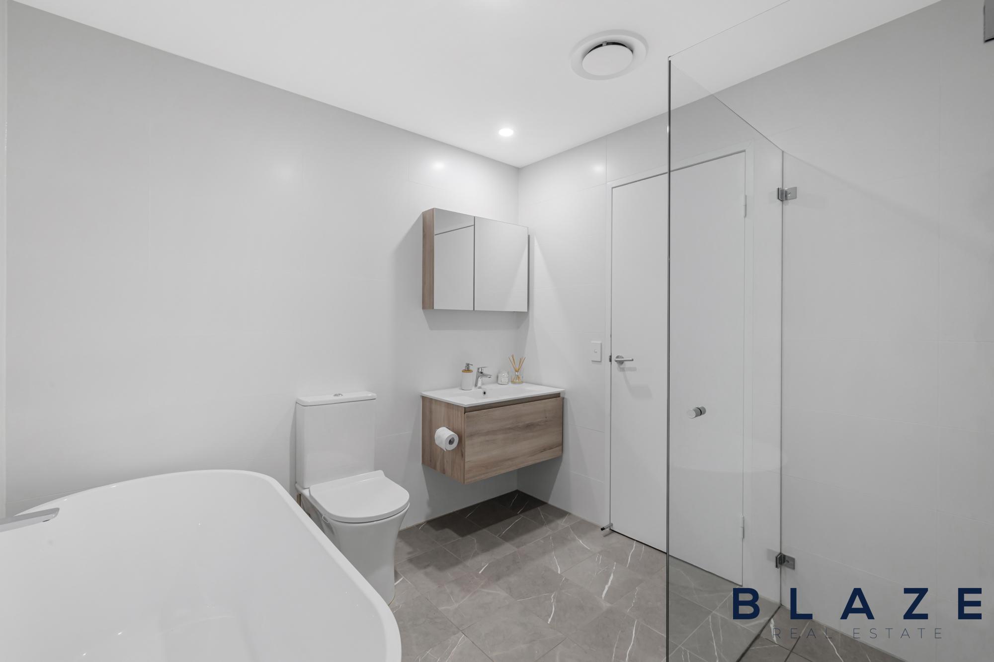 514/2 Calabria Lane, Prairiewood - Thumbnail 3