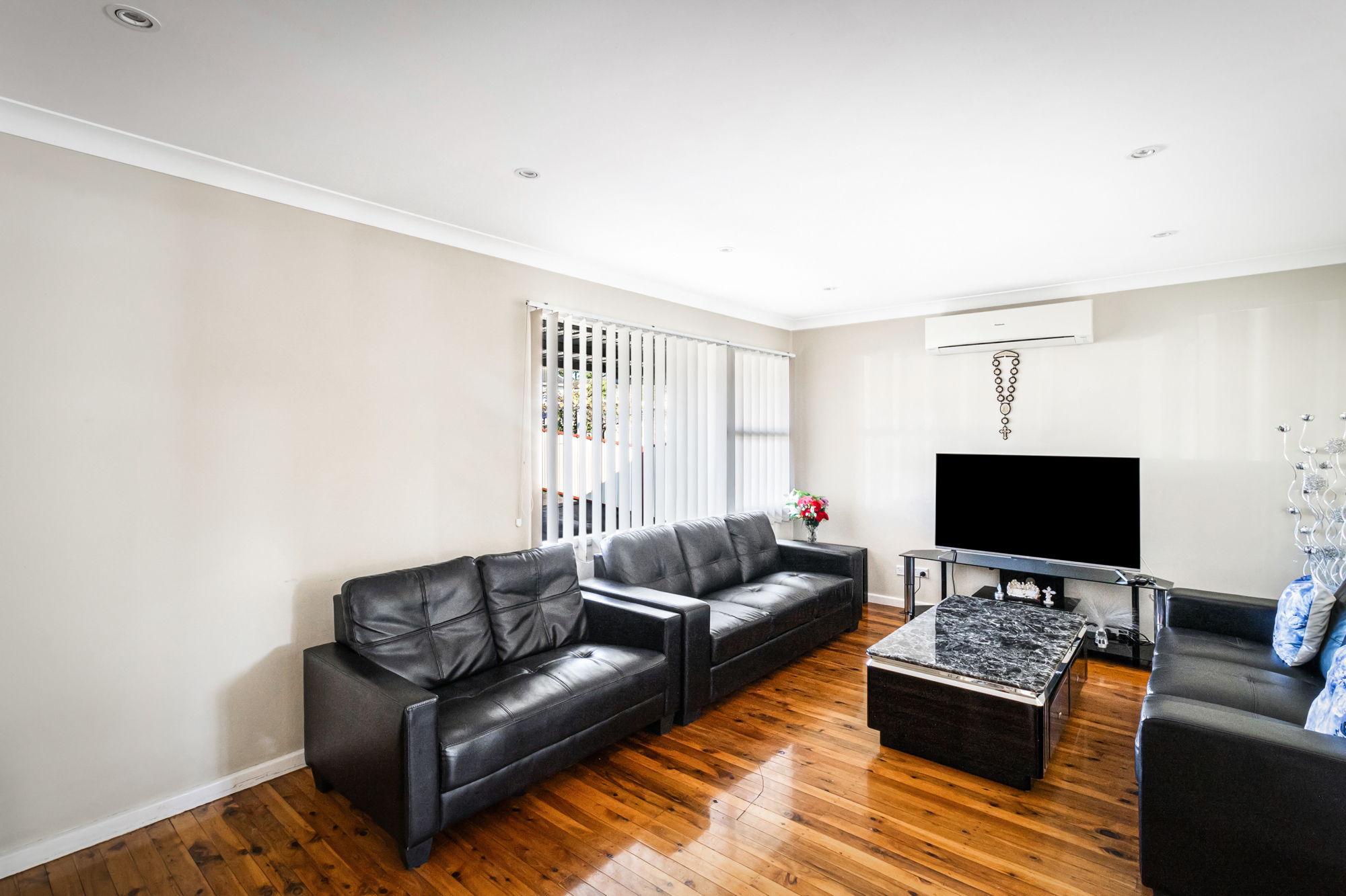 25 Eyre Street, Smithfield - Thumbnail 8