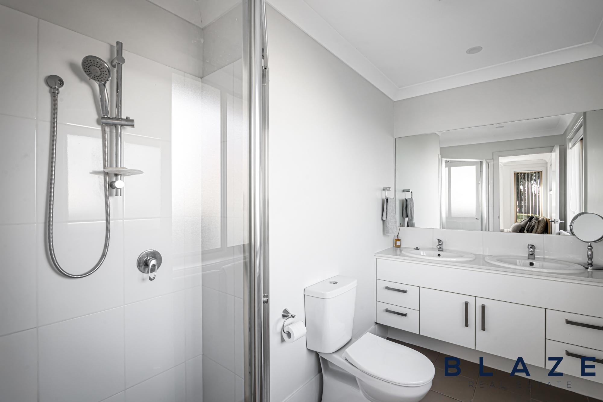 16 Fogarty Street, Gregory Hills - Thumbnail 2