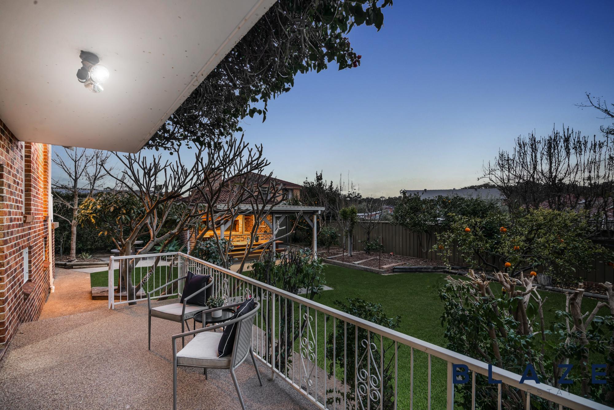 17 Wylde Crescent, Abbotsbury - Thumbnail 2