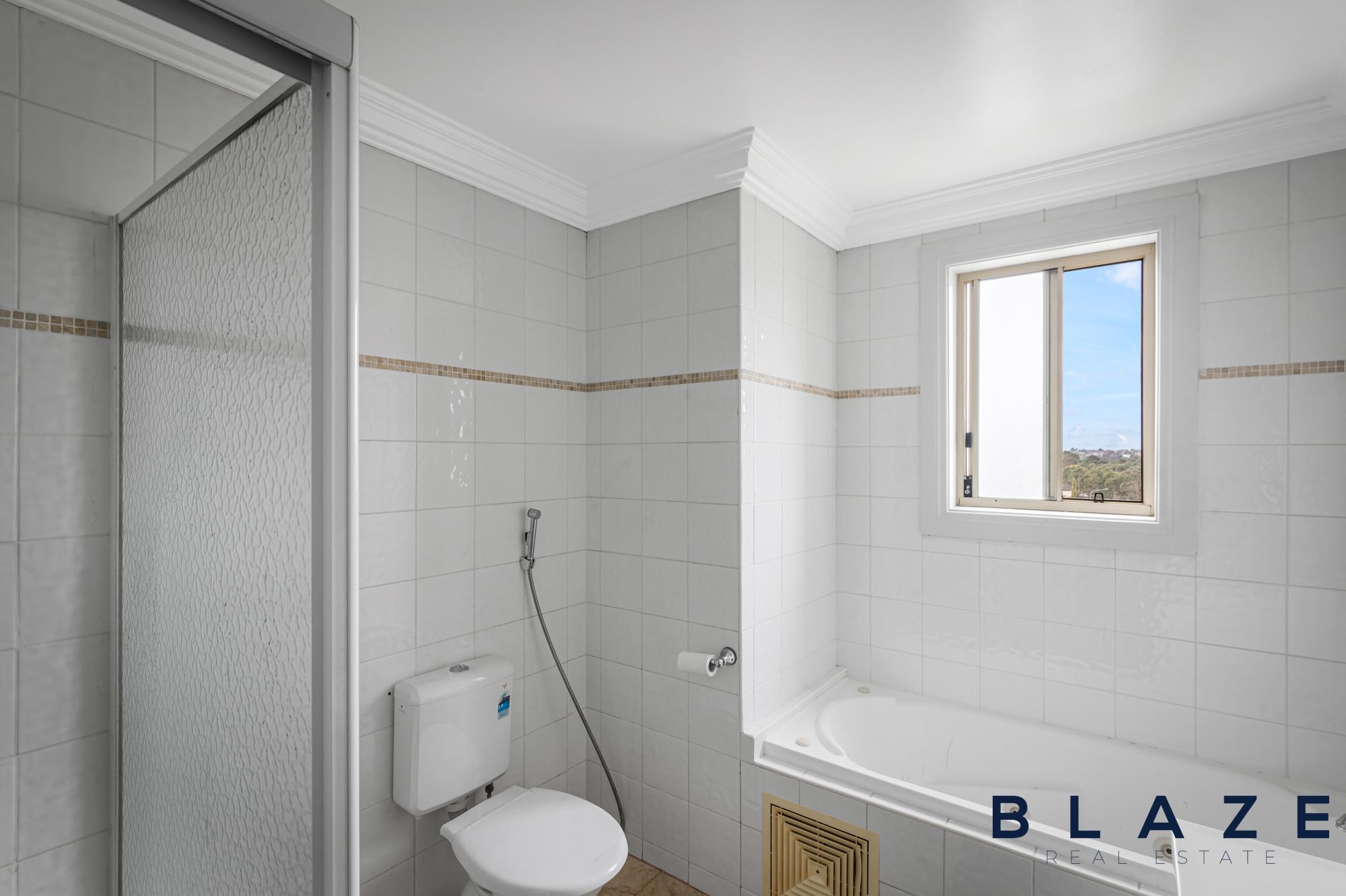 8/20-22 Kensington Close, Cecil Hills - Thumbnail 8