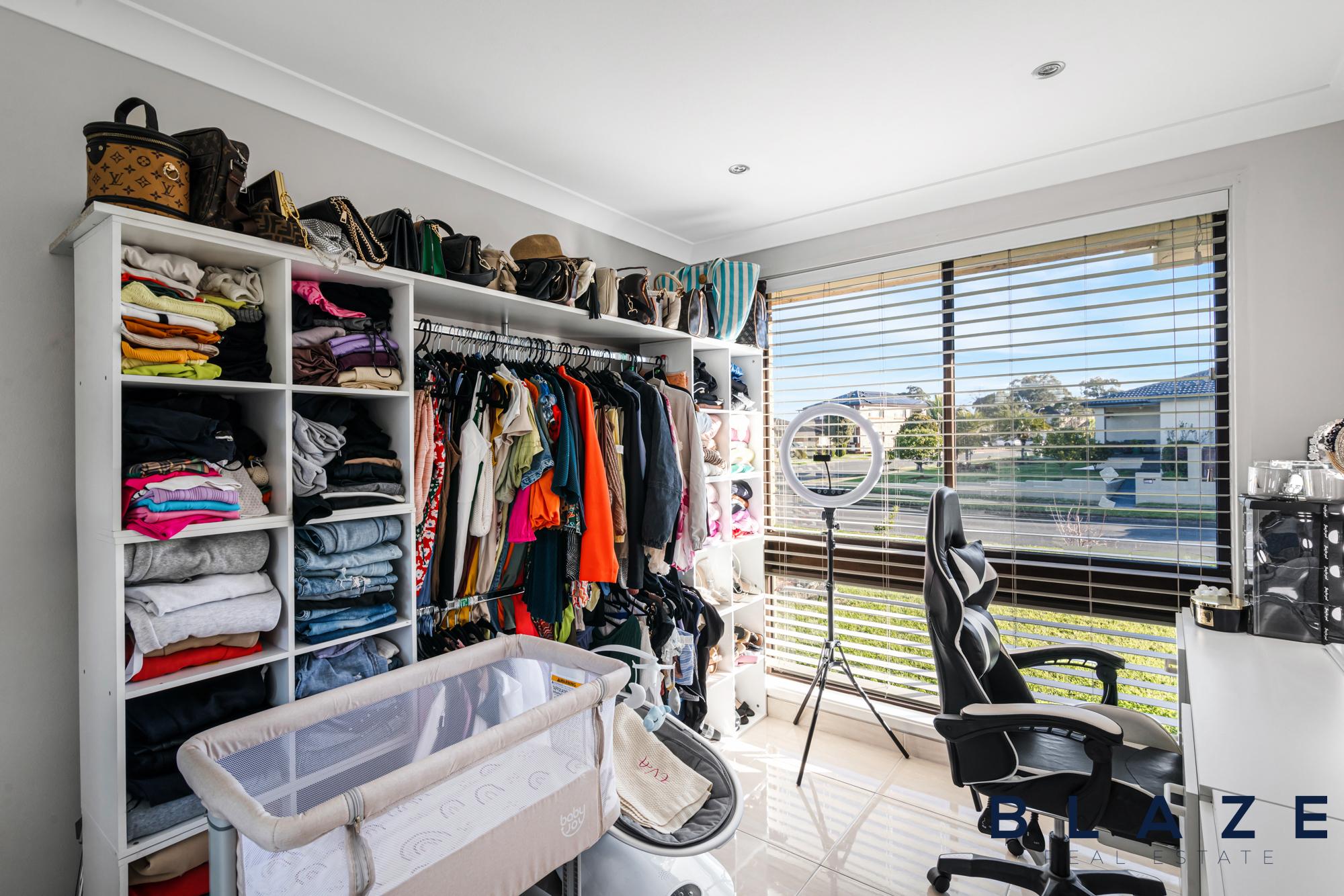 11 Burr Close, Bossley Park - Thumbnail 8