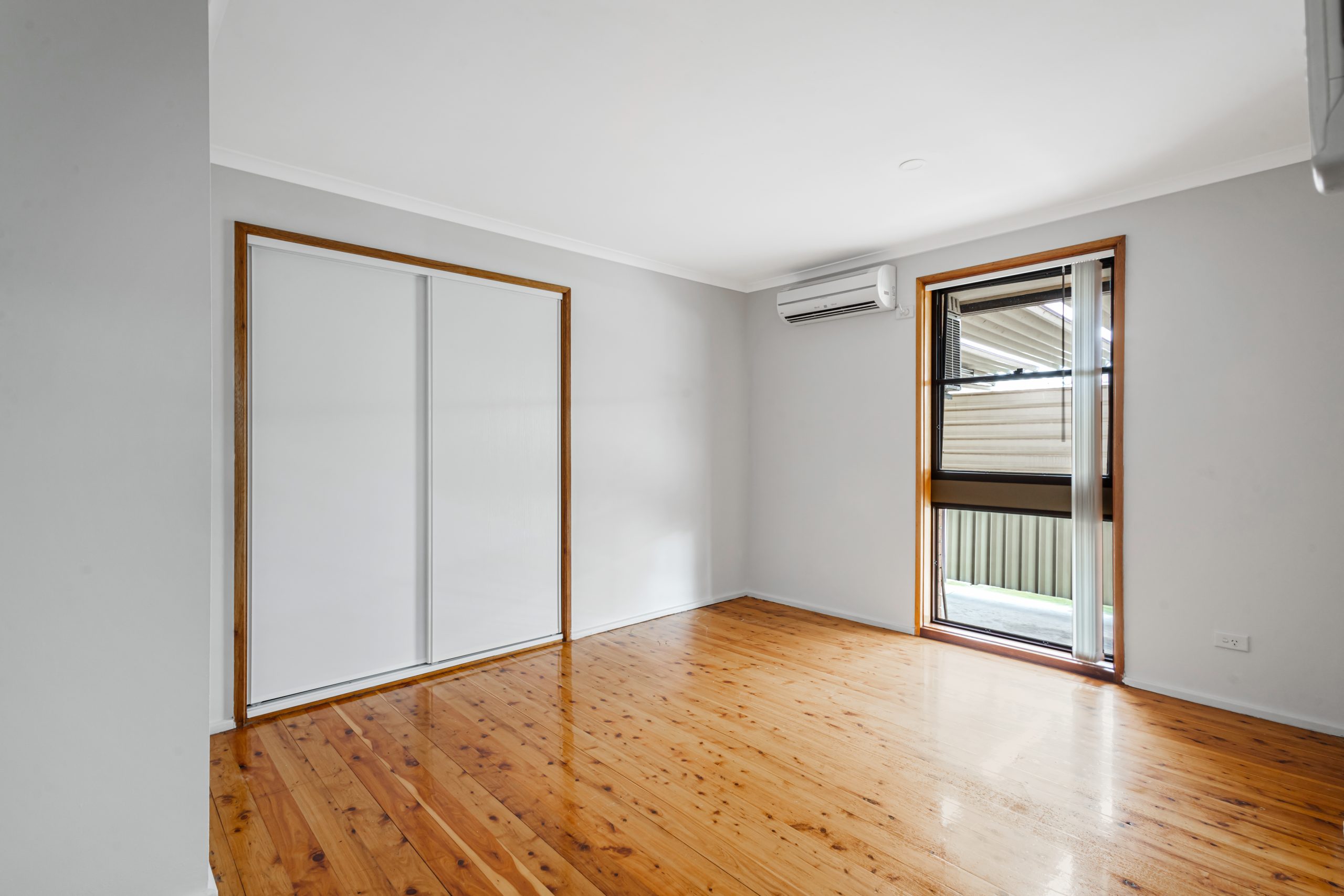 20 Olga Close, Bossley Park - Thumbnail 2