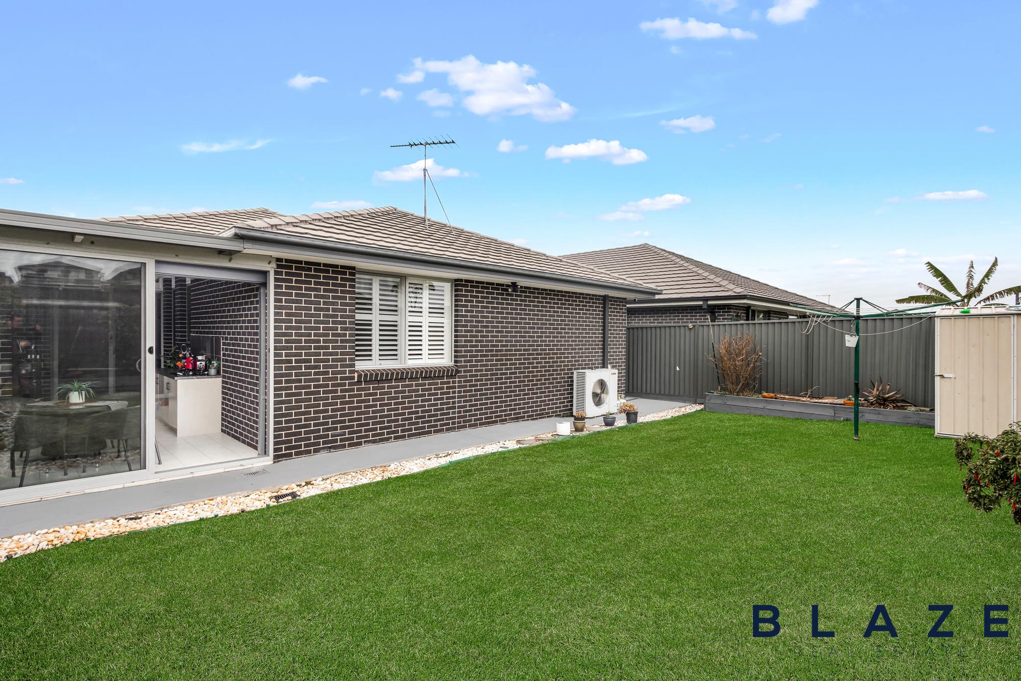 25 Bravo Avenue, Middleton Grange - Thumbnail 5