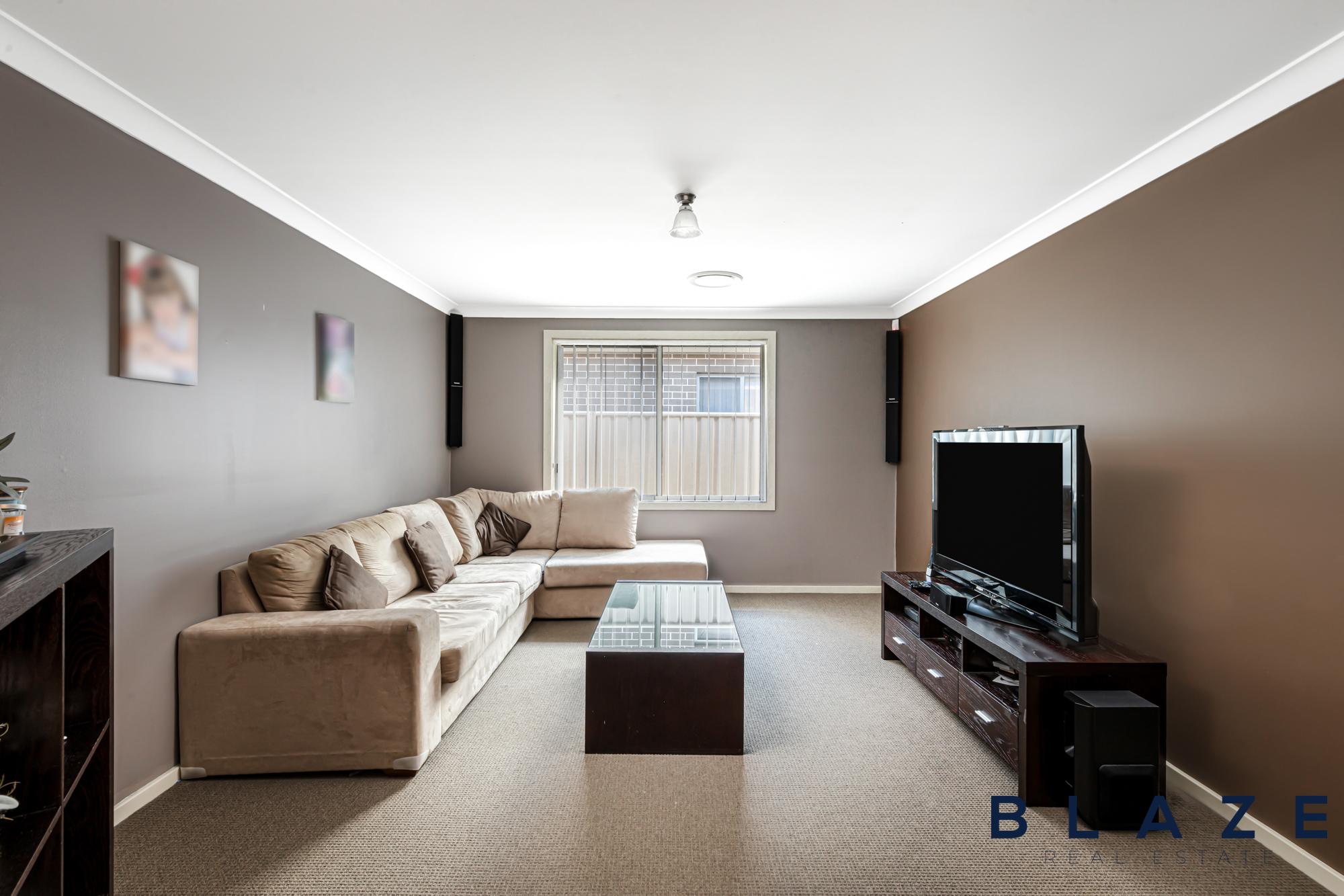 35 Fysh Avenue, Middleton Grange - Thumbnail 5